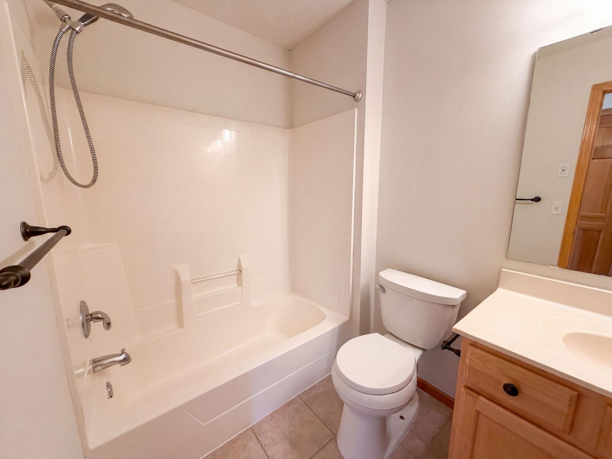 1012 Delano Court Property Photo 24