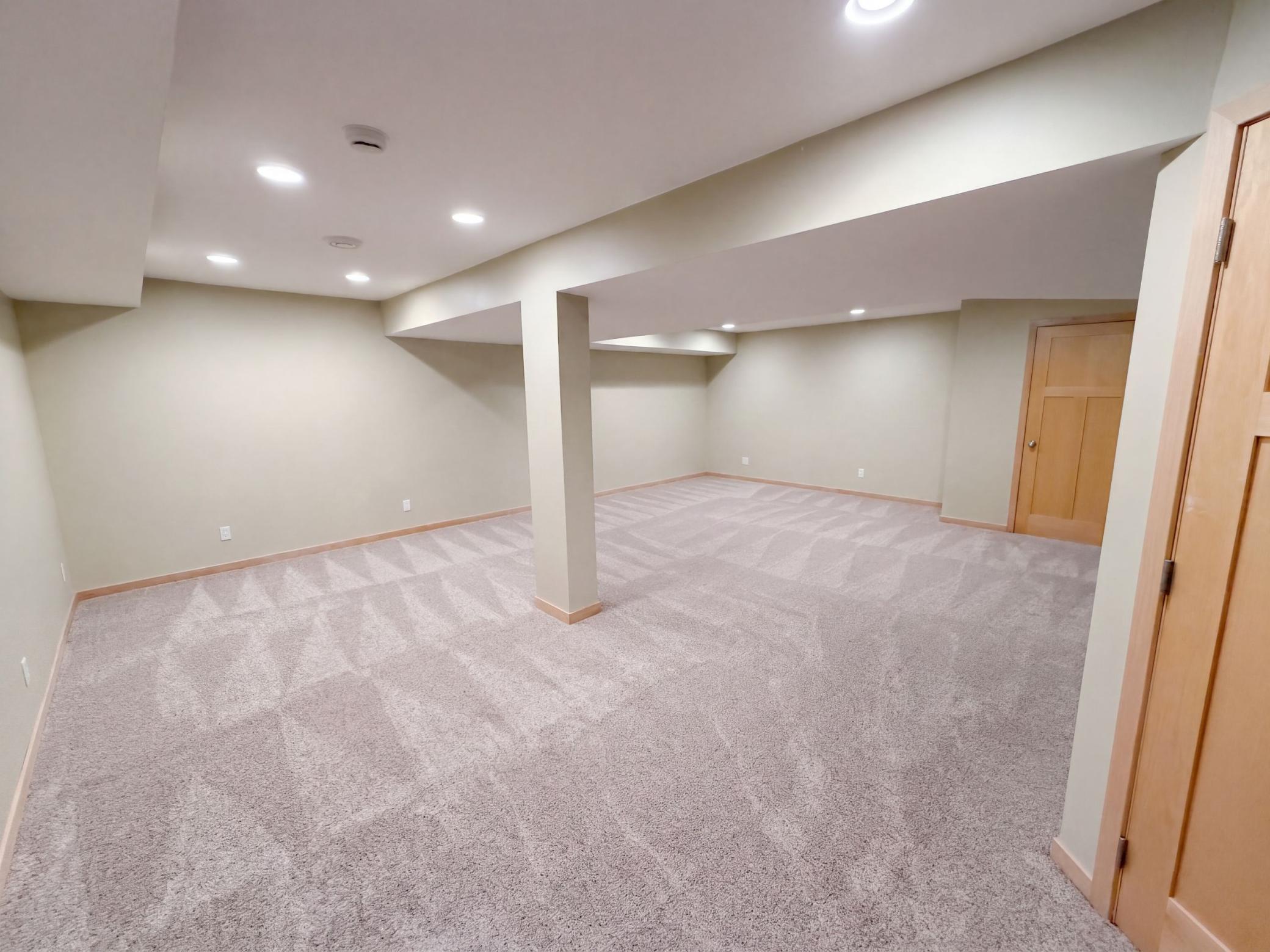 1012 Delano Court Property Photo 29