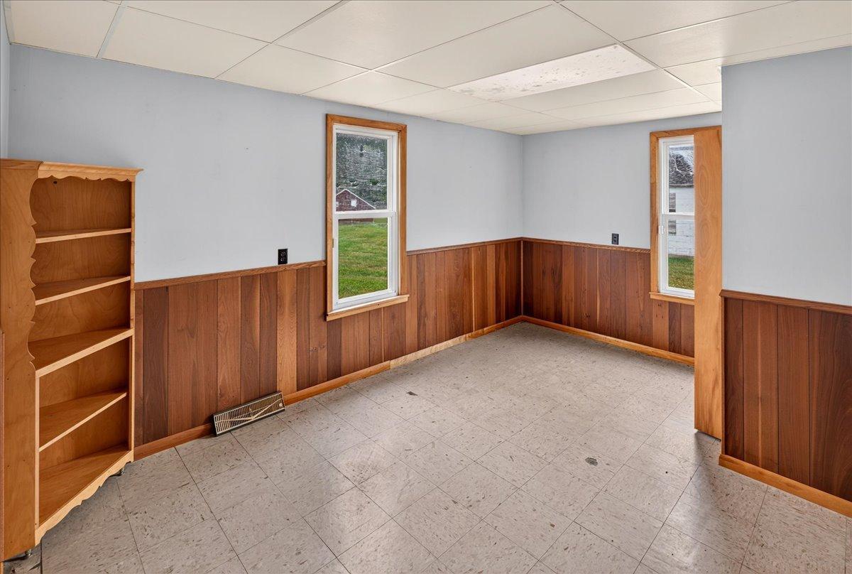 7414 Baker Avenue Nw Property Photo 30