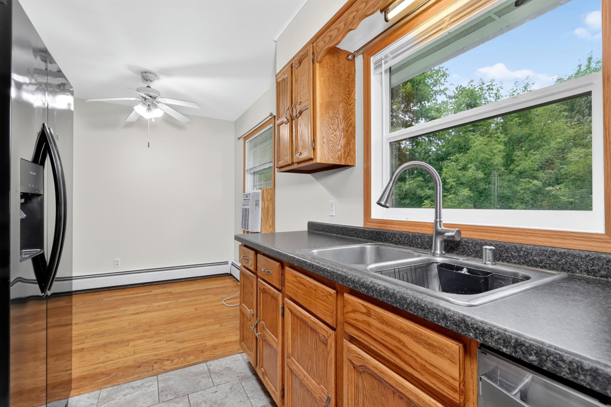 826 Willow Lane Property Photo 15