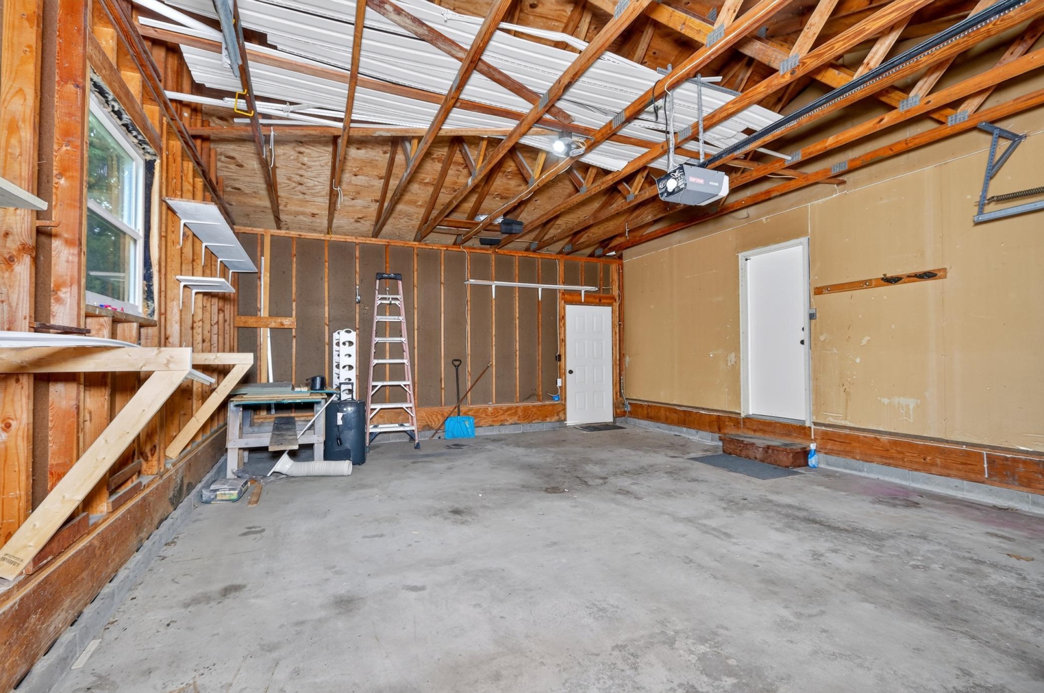 826 Willow Lane Property Photo 36
