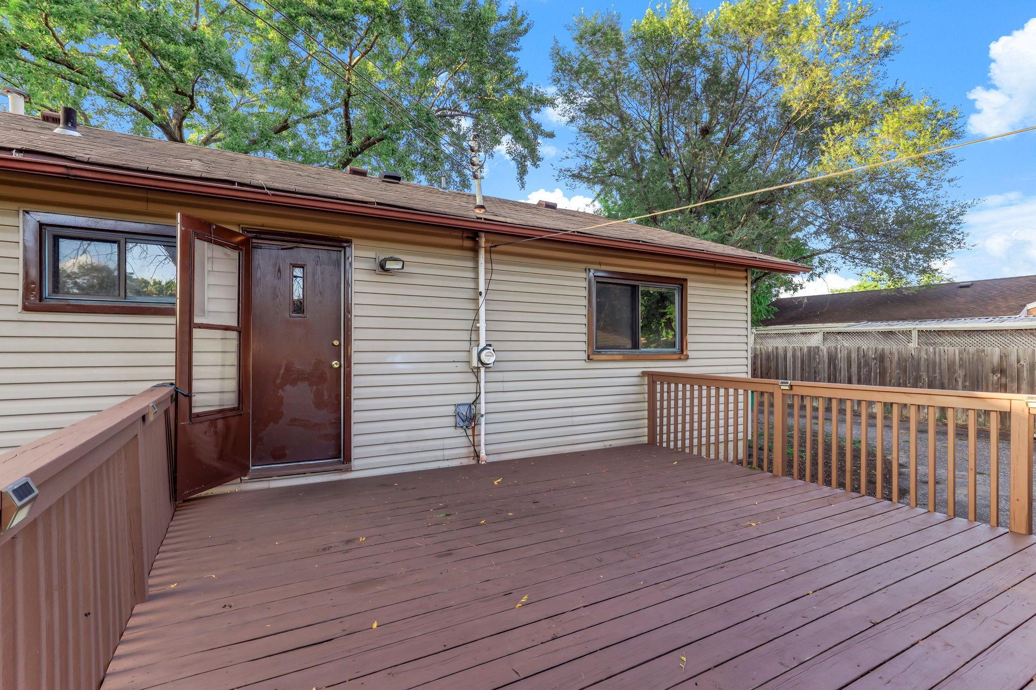 1909 Laramie Trail Property Photo 34