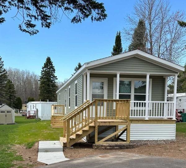 37 Korda Drive Property Photo 2