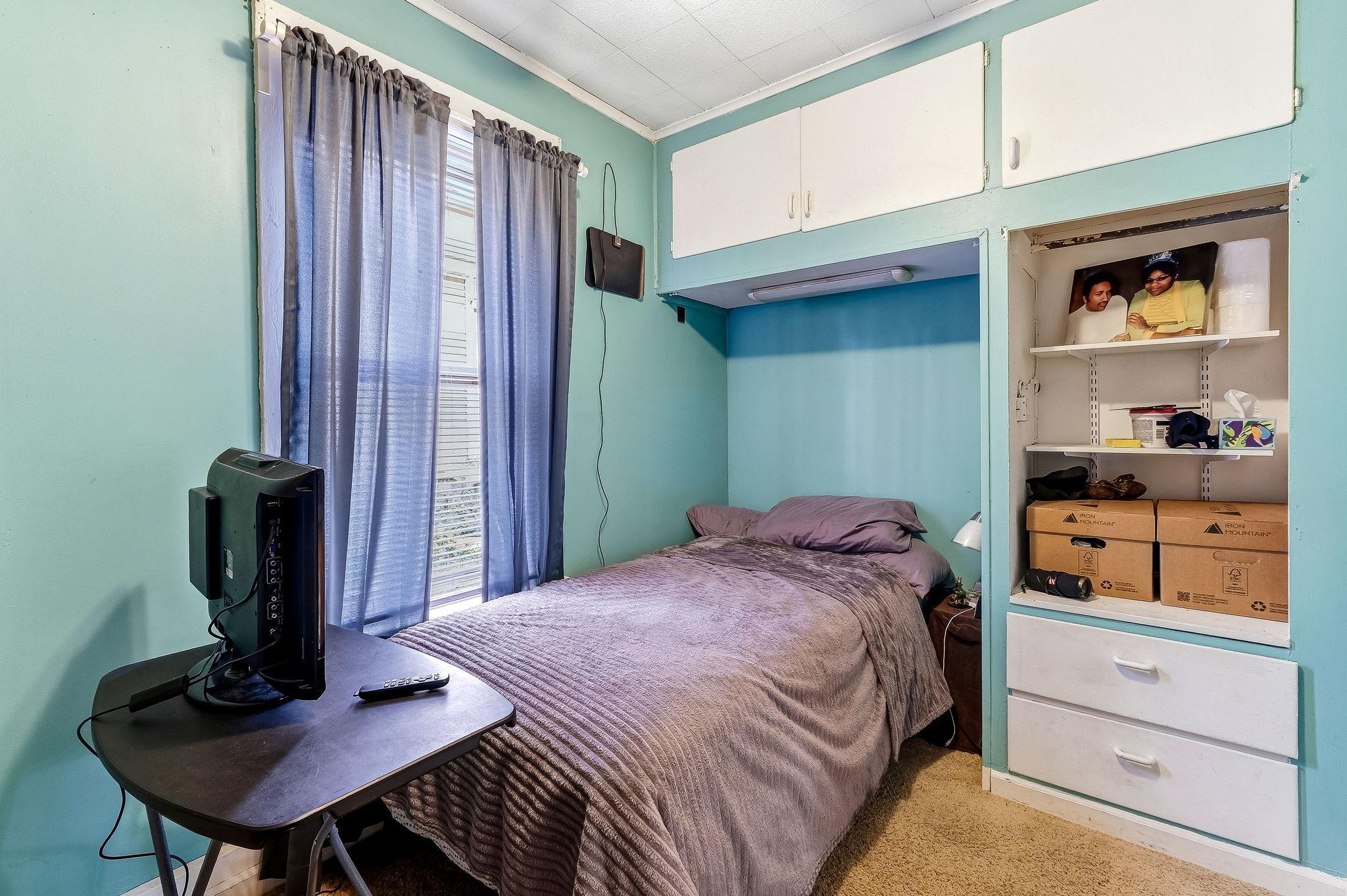 535 Edmund Avenue Property Photo 16
