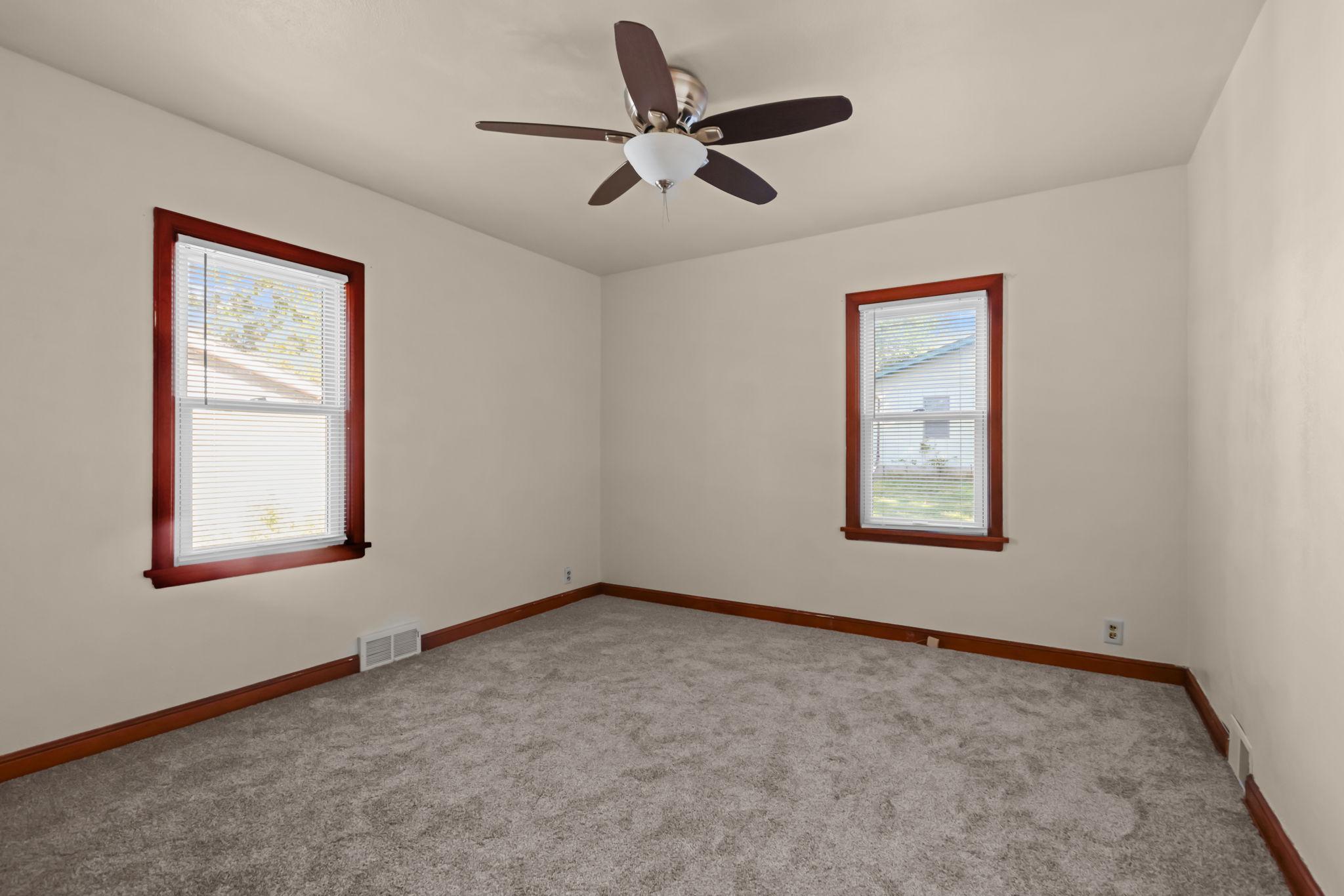 2811 Centerville Road Property Photo 15