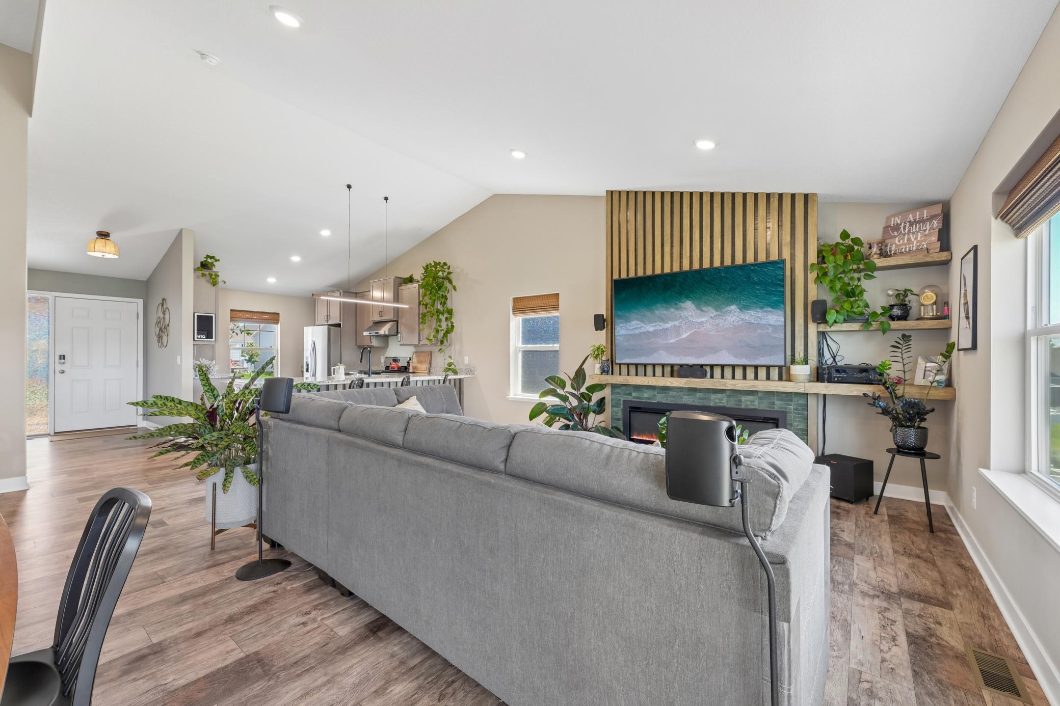 18071 Heirloom Court Property Photo 10