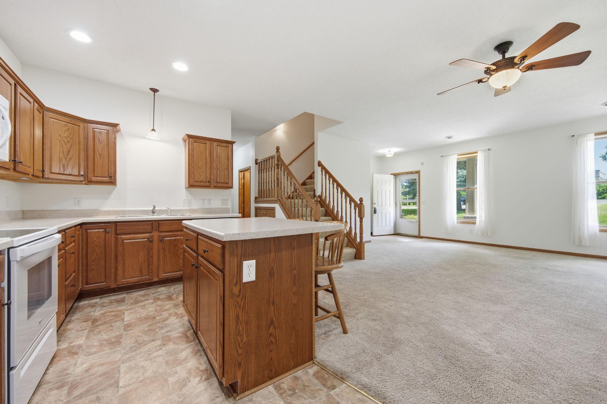 797 Parkside Lane Property Photo 4