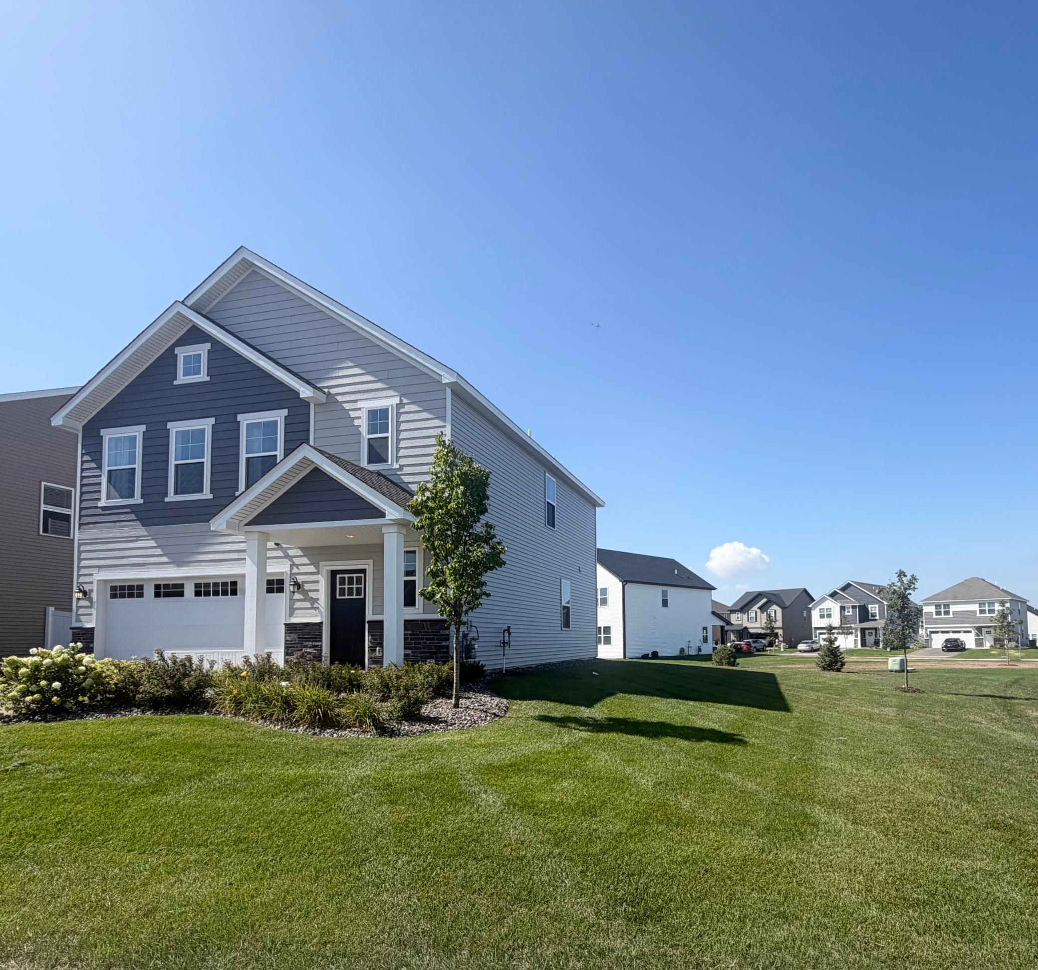 10634 Hinton Avenue S Property Photo 1