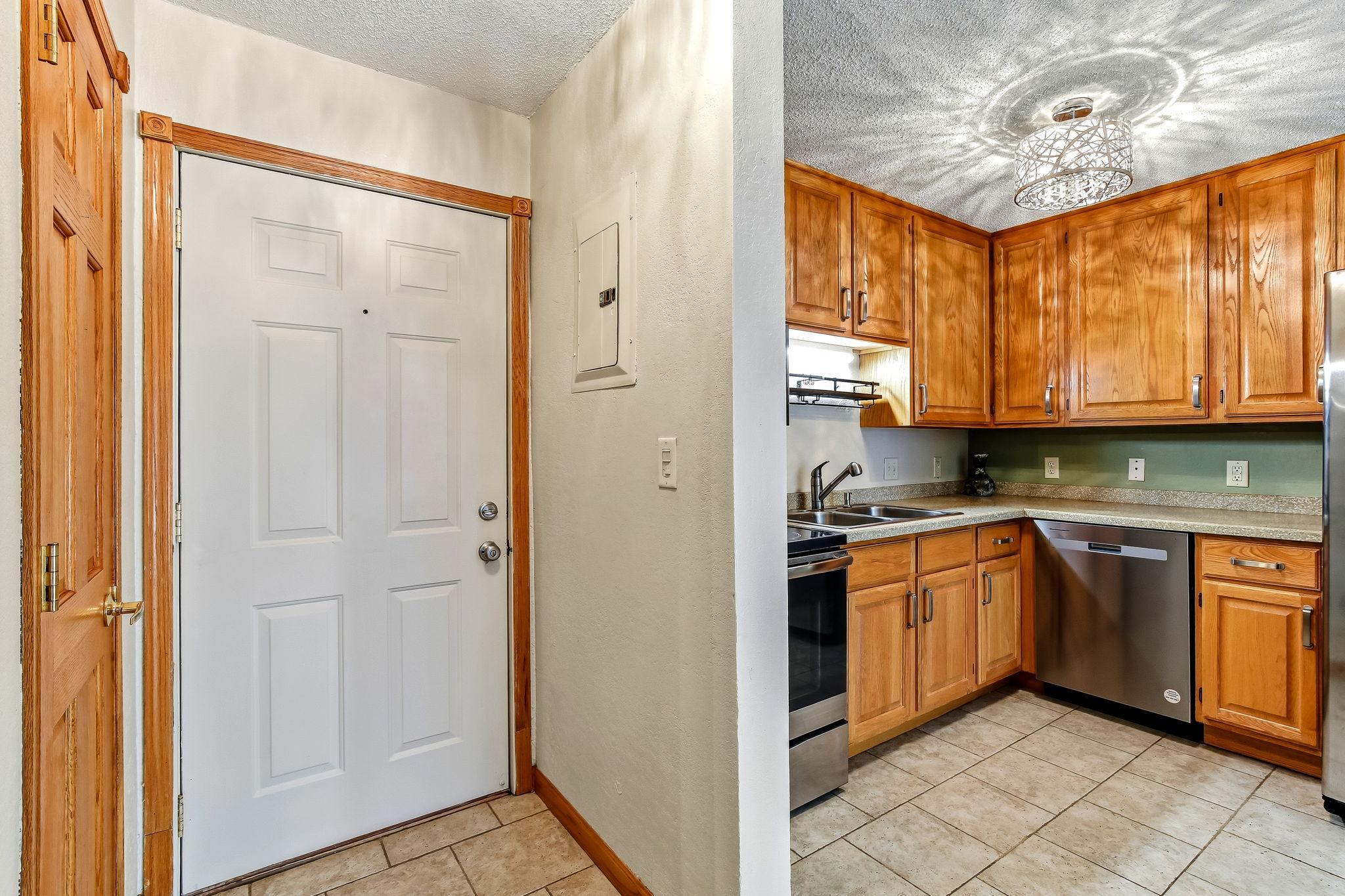 391 Grand Avenue 203 Property Photo 4