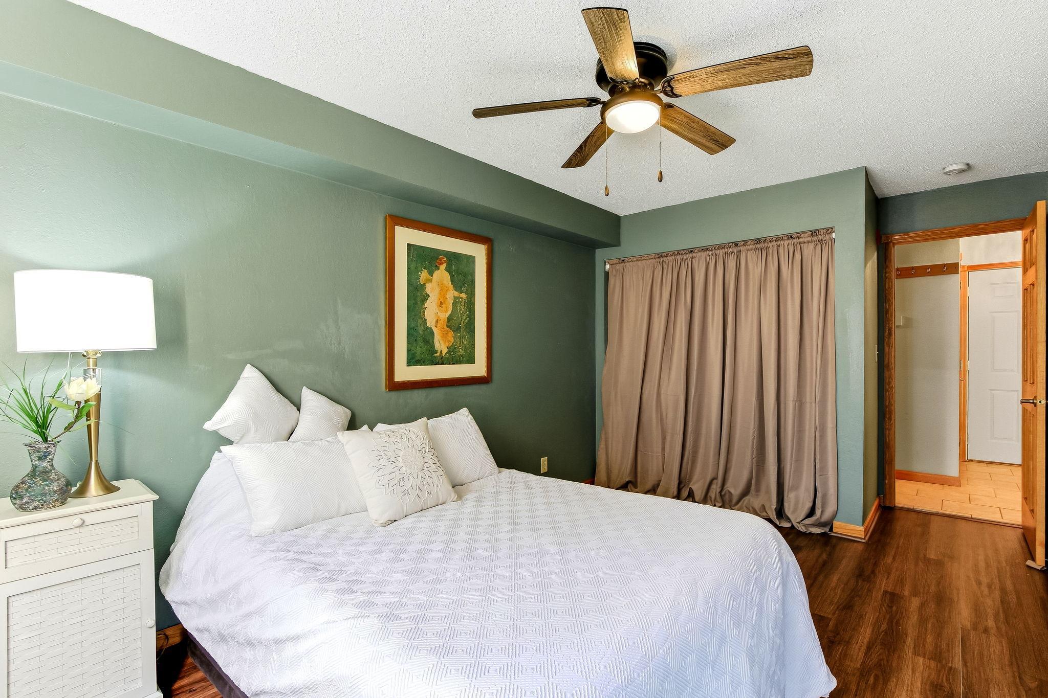 391 Grand Avenue 203 Property Photo 12
