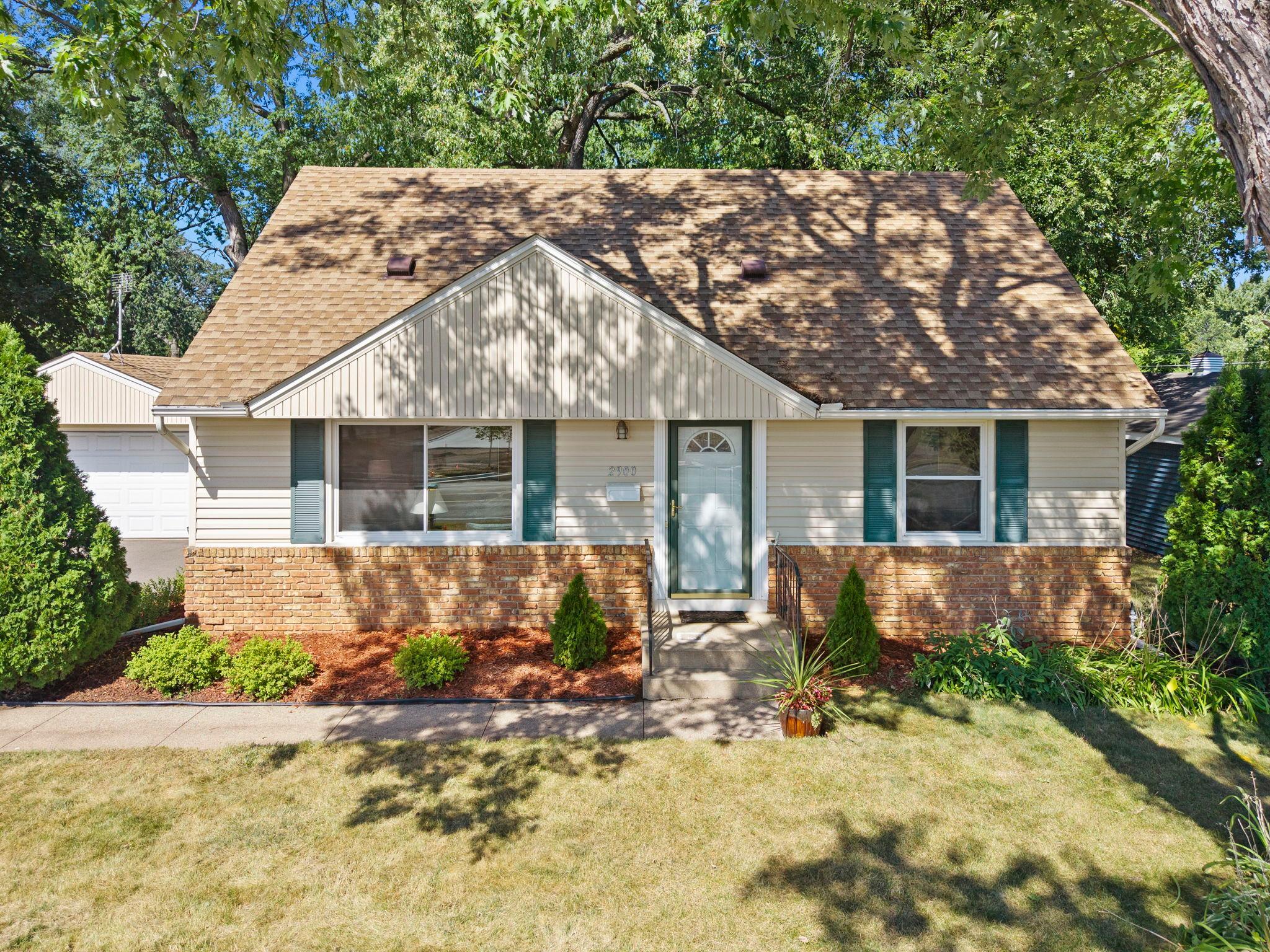 2900 W 84th Street Property Photo 1