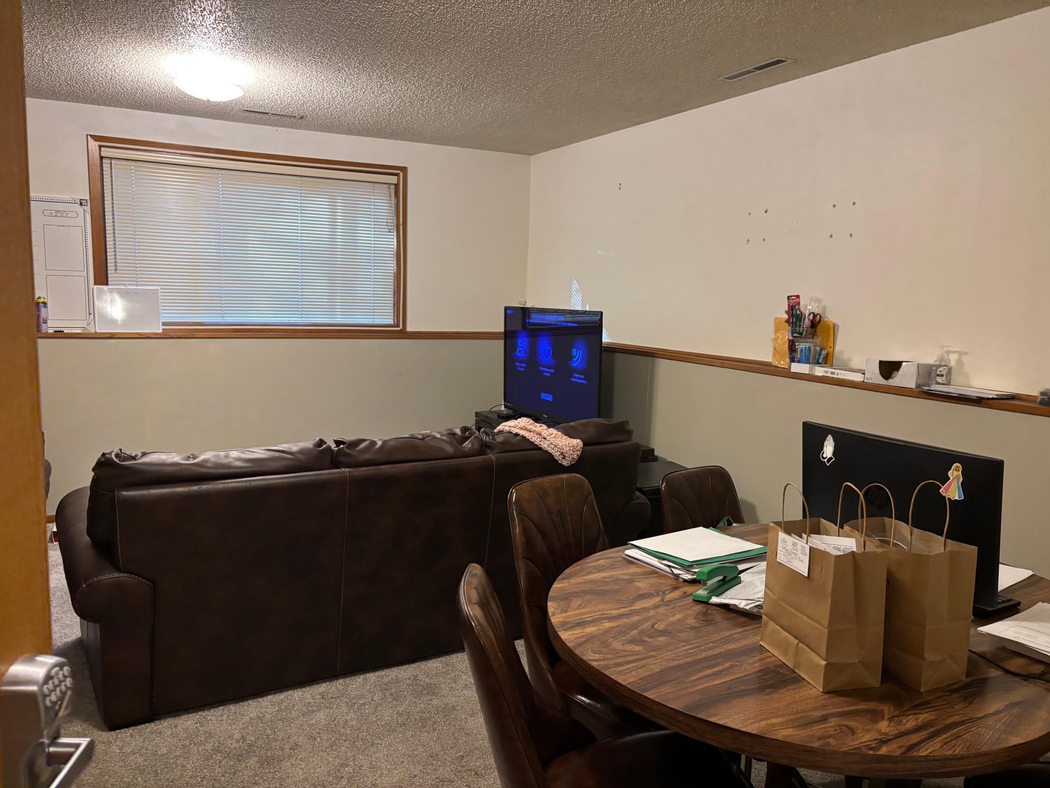 315 Brook Avenue Property Photo 12