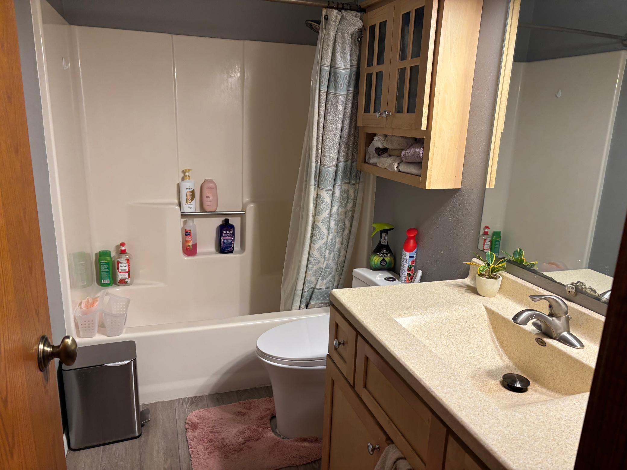 315 Brook Avenue Property Photo 16