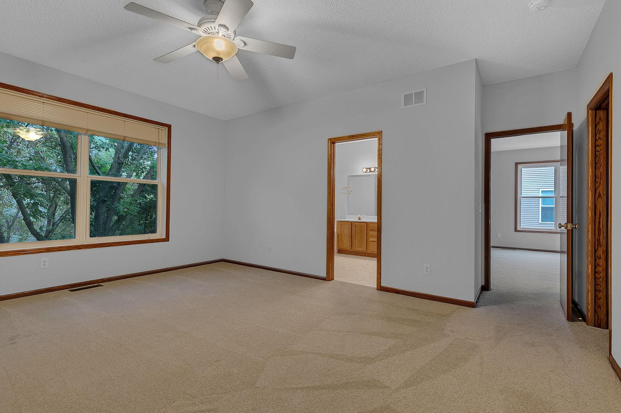 397 Campfire Curve Property Photo 13