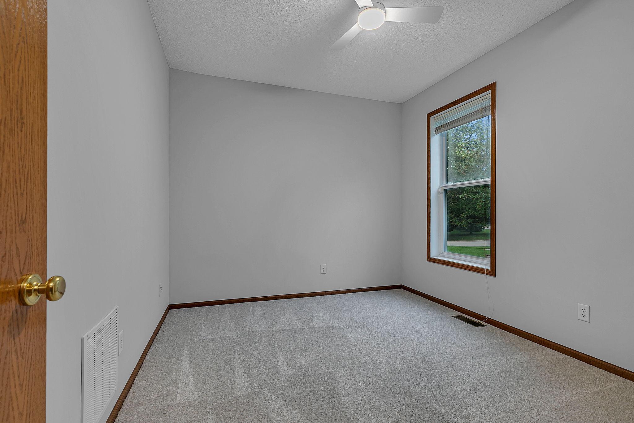 397 Campfire Curve Property Photo 16