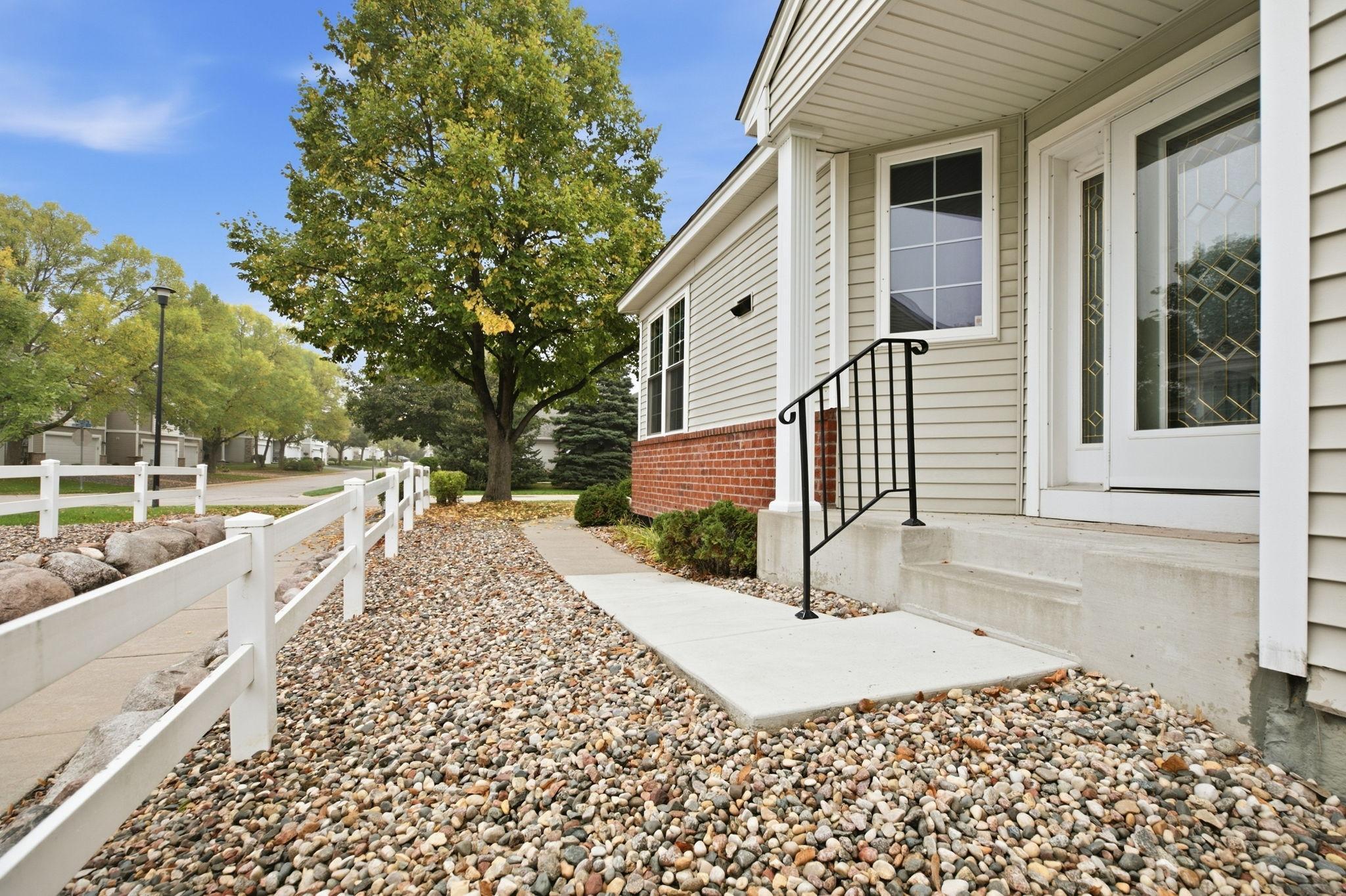 397 Campfire Curve Property Photo 26