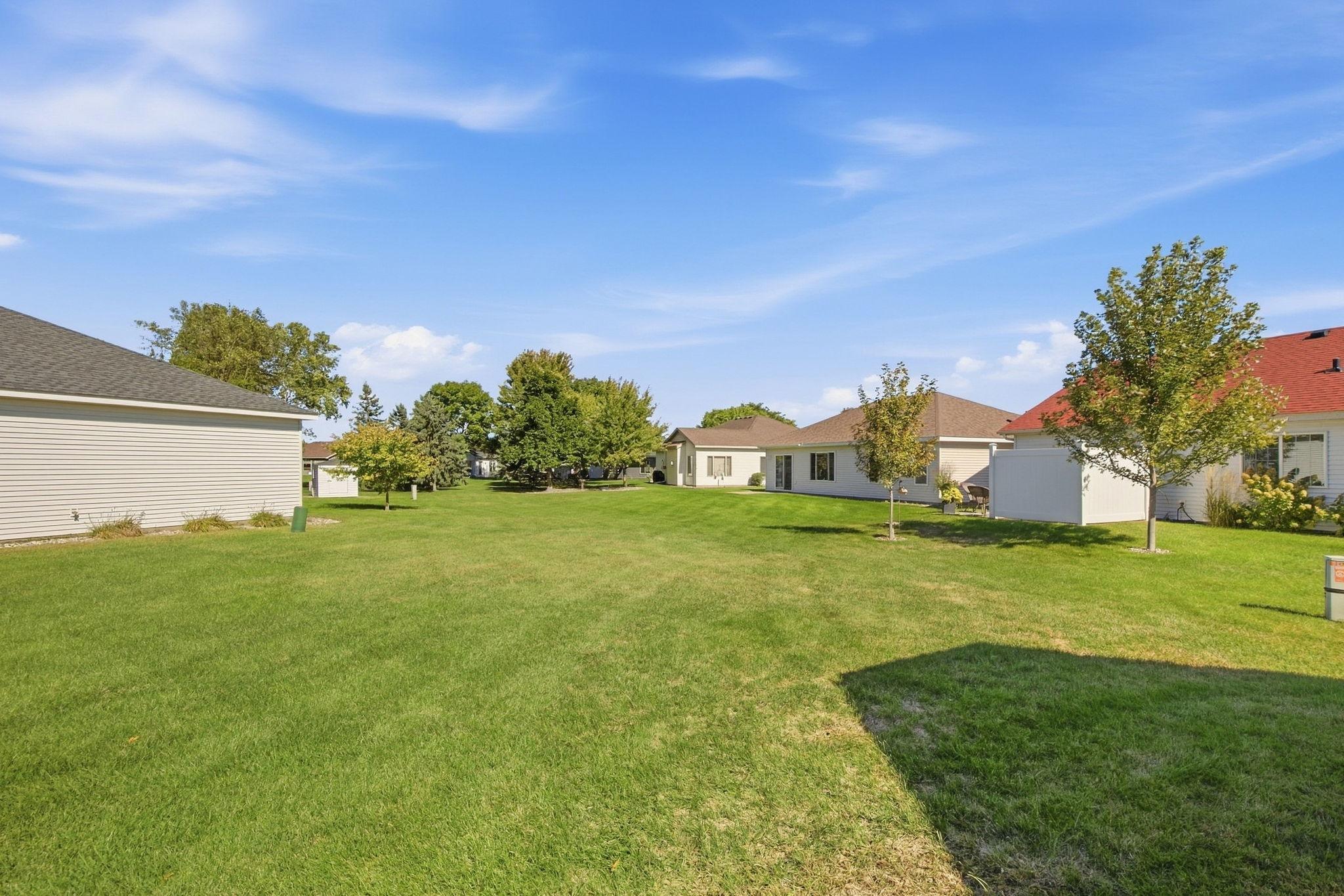 1006 Diamond Willow Circle Property Photo 4