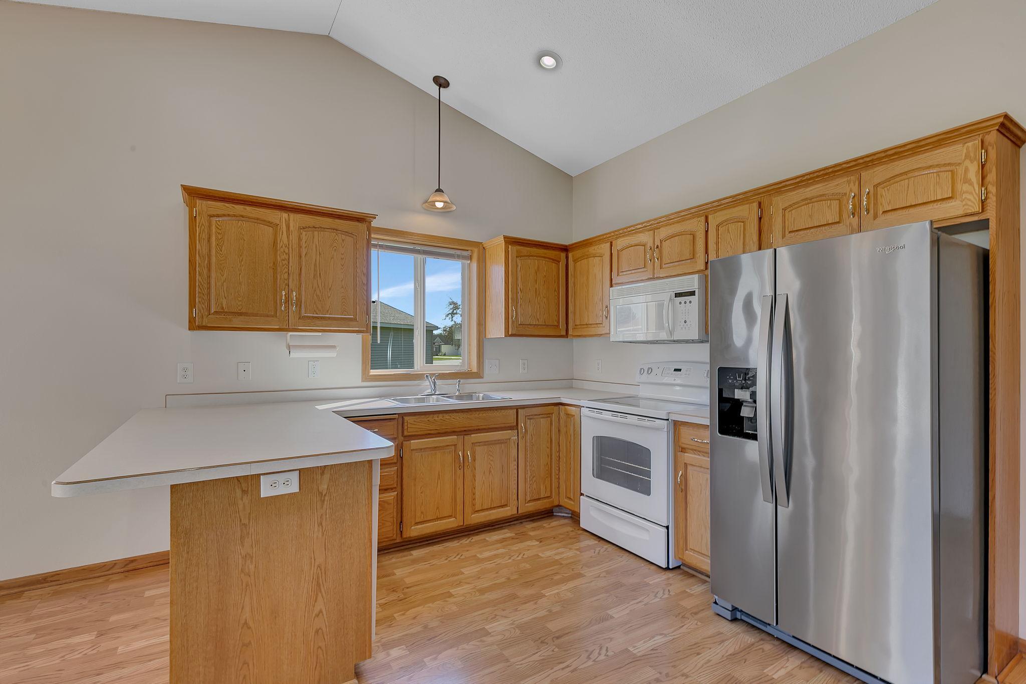 1006 Diamond Willow Circle Property Photo 5