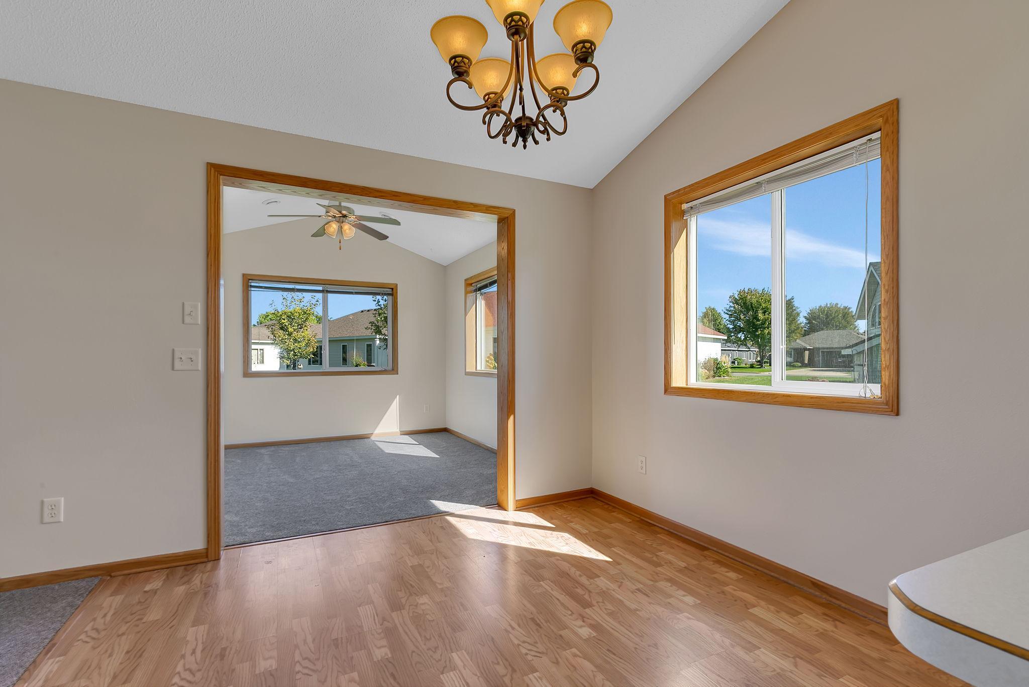 1006 Diamond Willow Circle Property Photo 11