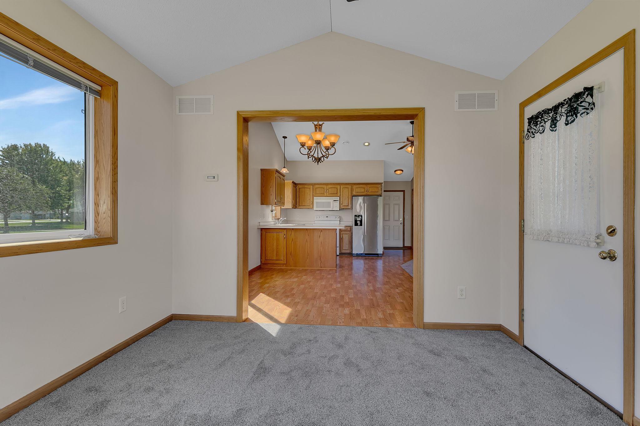 1006 Diamond Willow Circle Property Photo 13