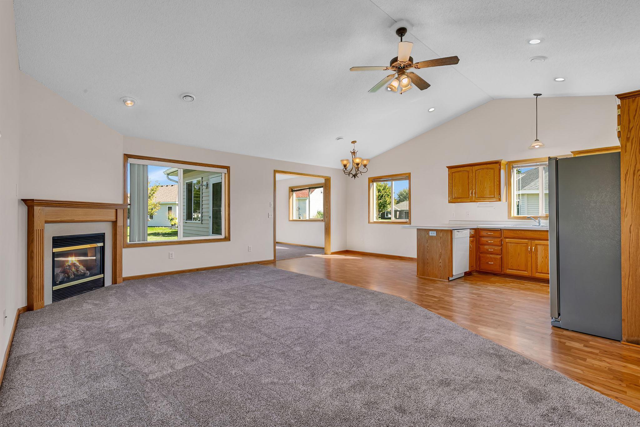 1006 Diamond Willow Circle Property Photo 14