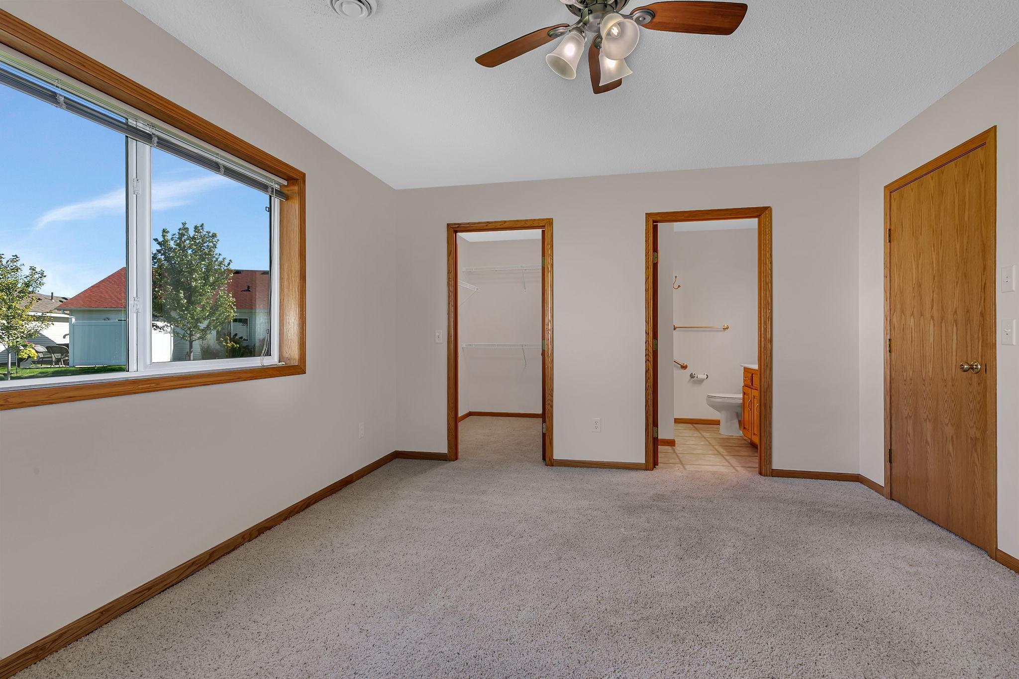 1006 Diamond Willow Circle Property Photo 19
