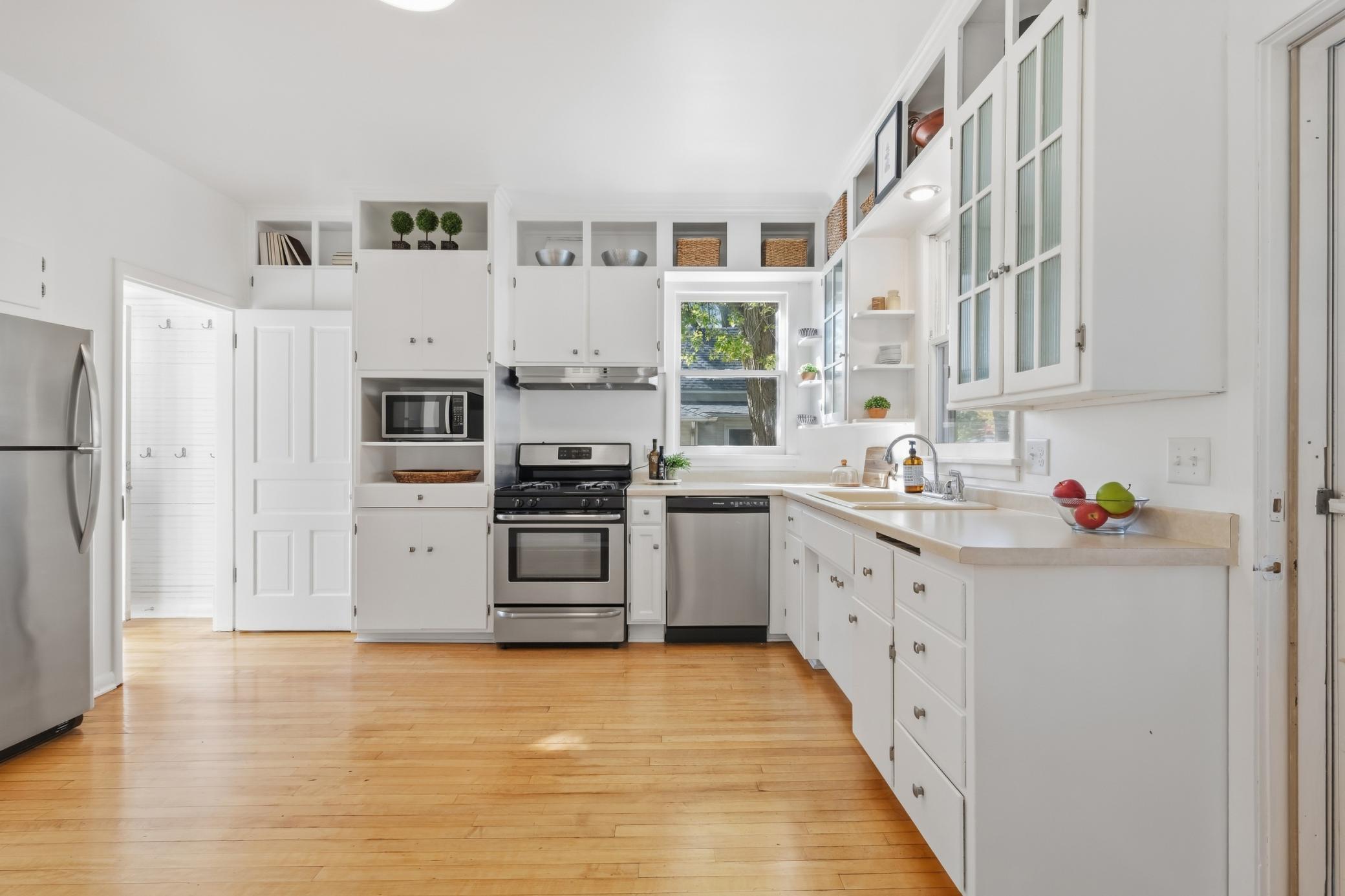 627 5th Street Nw Property Photo 4