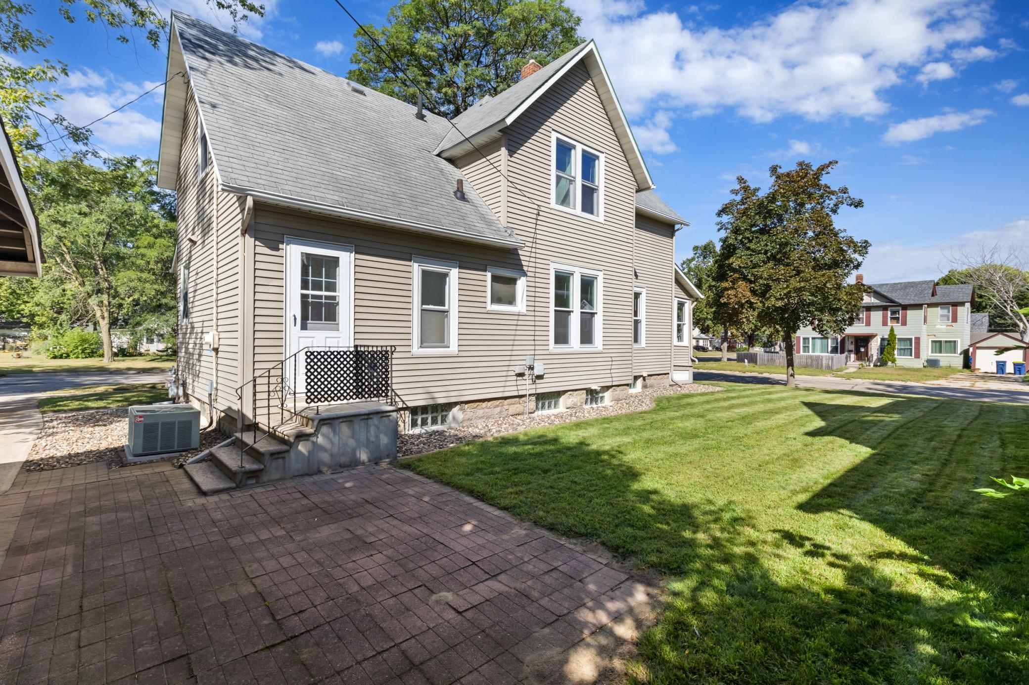 627 5th Street Nw Property Photo 33