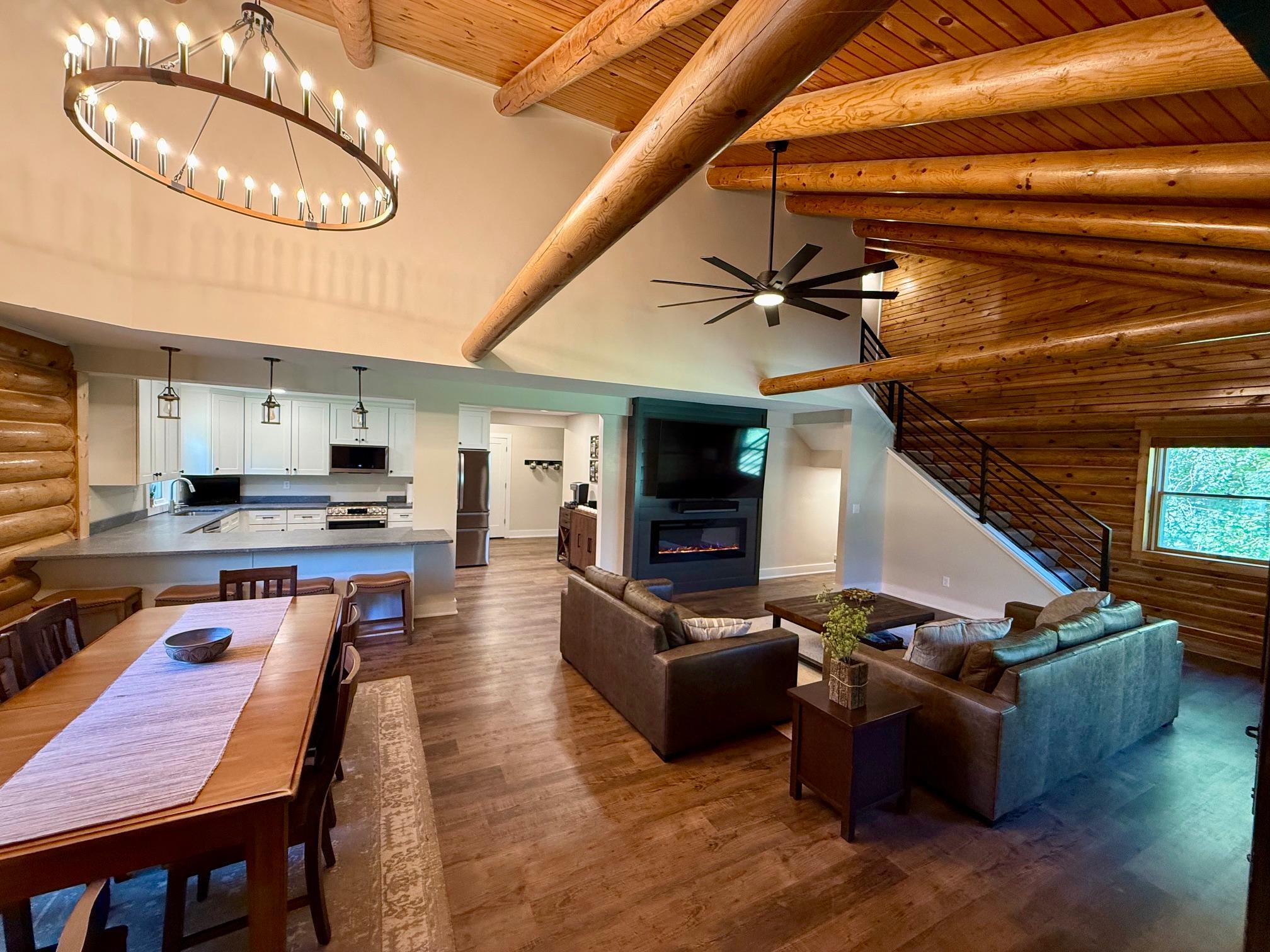 157 Ideal Avenue N Property Photo 1