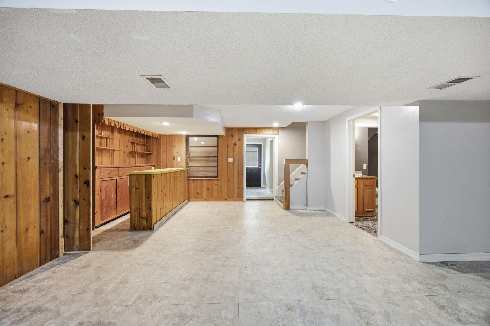 1847 Upper 55th Street E Property Photo 34