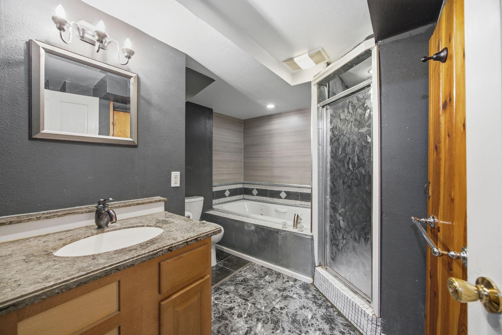1847 Upper 55th Street E Property Photo 36