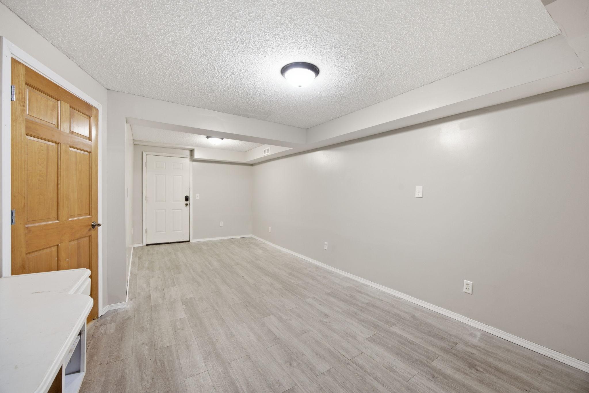 1847 Upper 55th Street E Property Photo 47