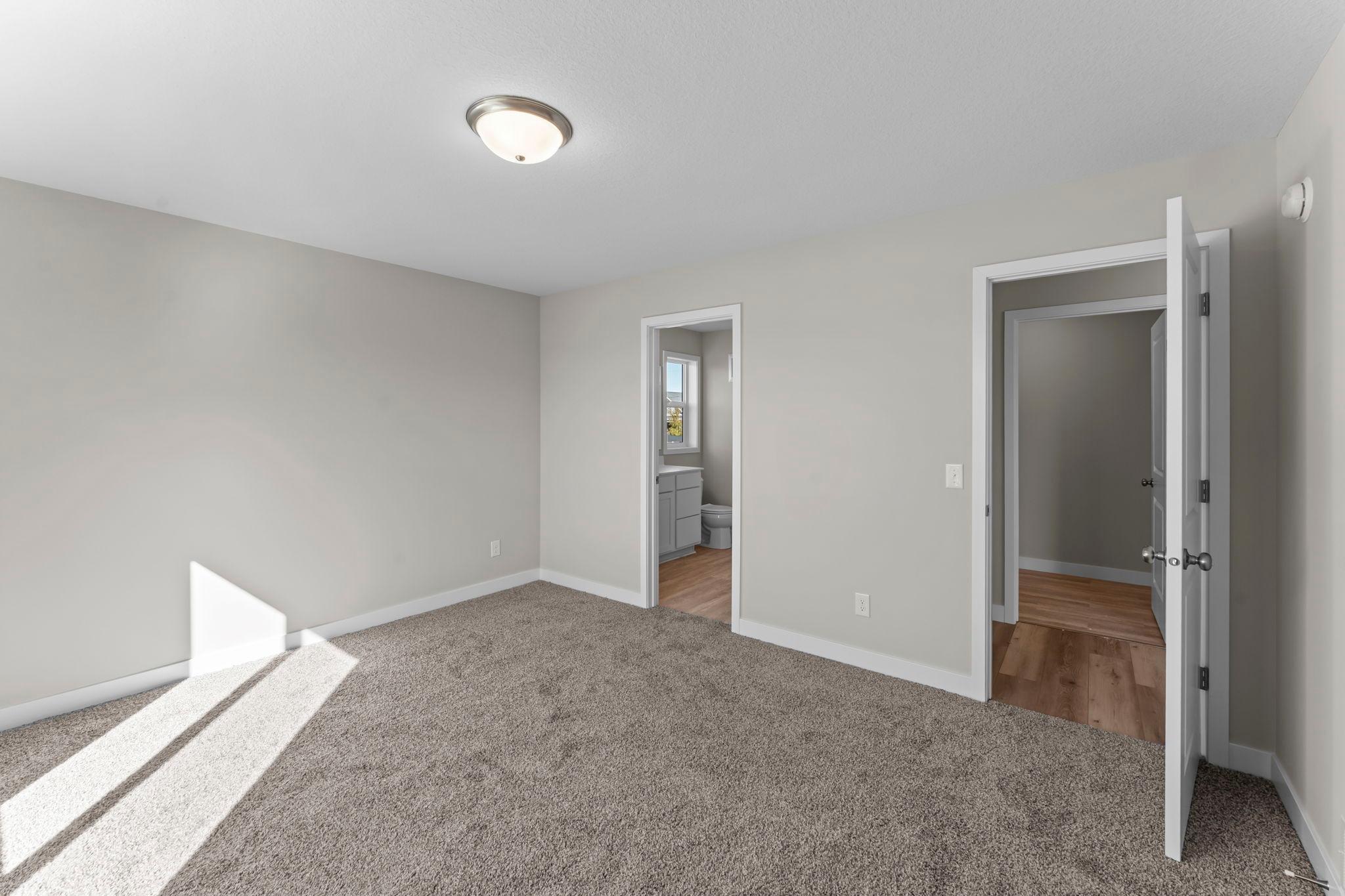 1135 Ivy Way Property Photo 25