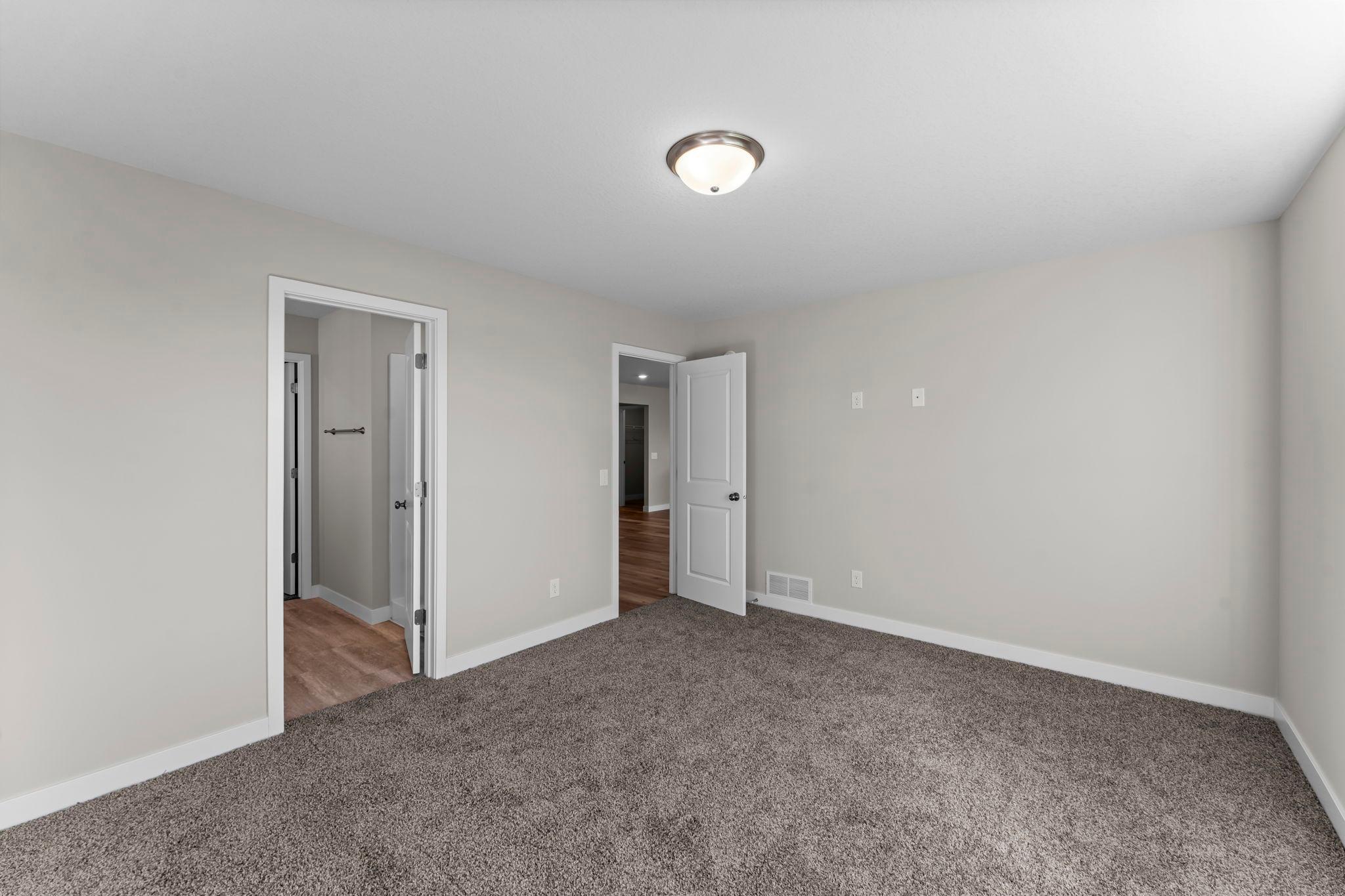 1135 Ivy Way Property Photo 26