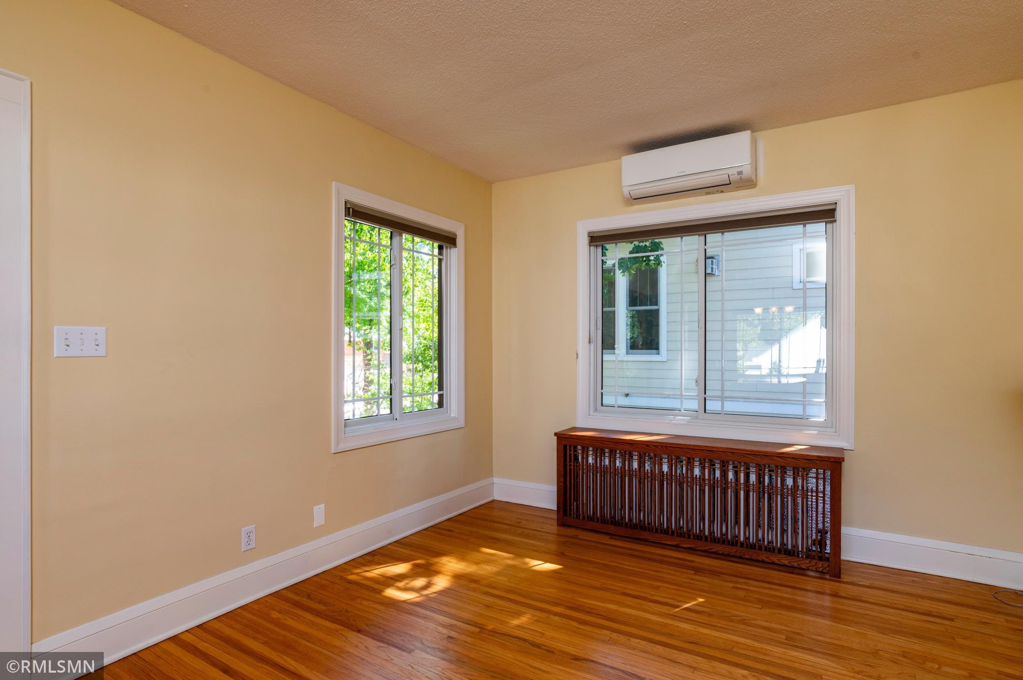 5608 Girard Avenue S Property Photo 20