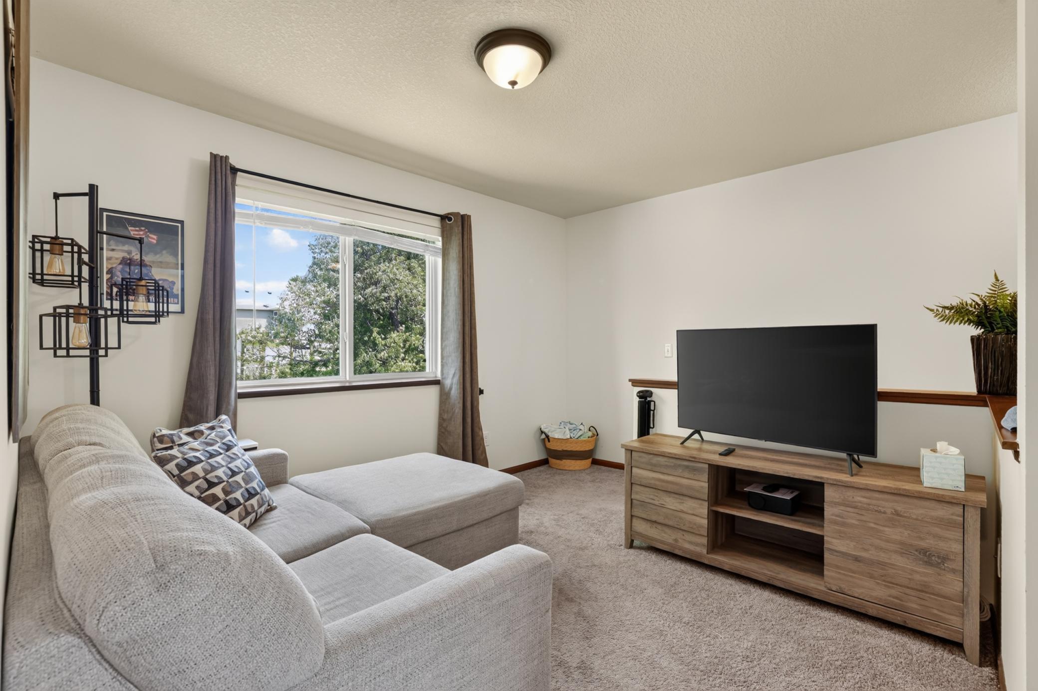 5155 61st Street Property Photo 5