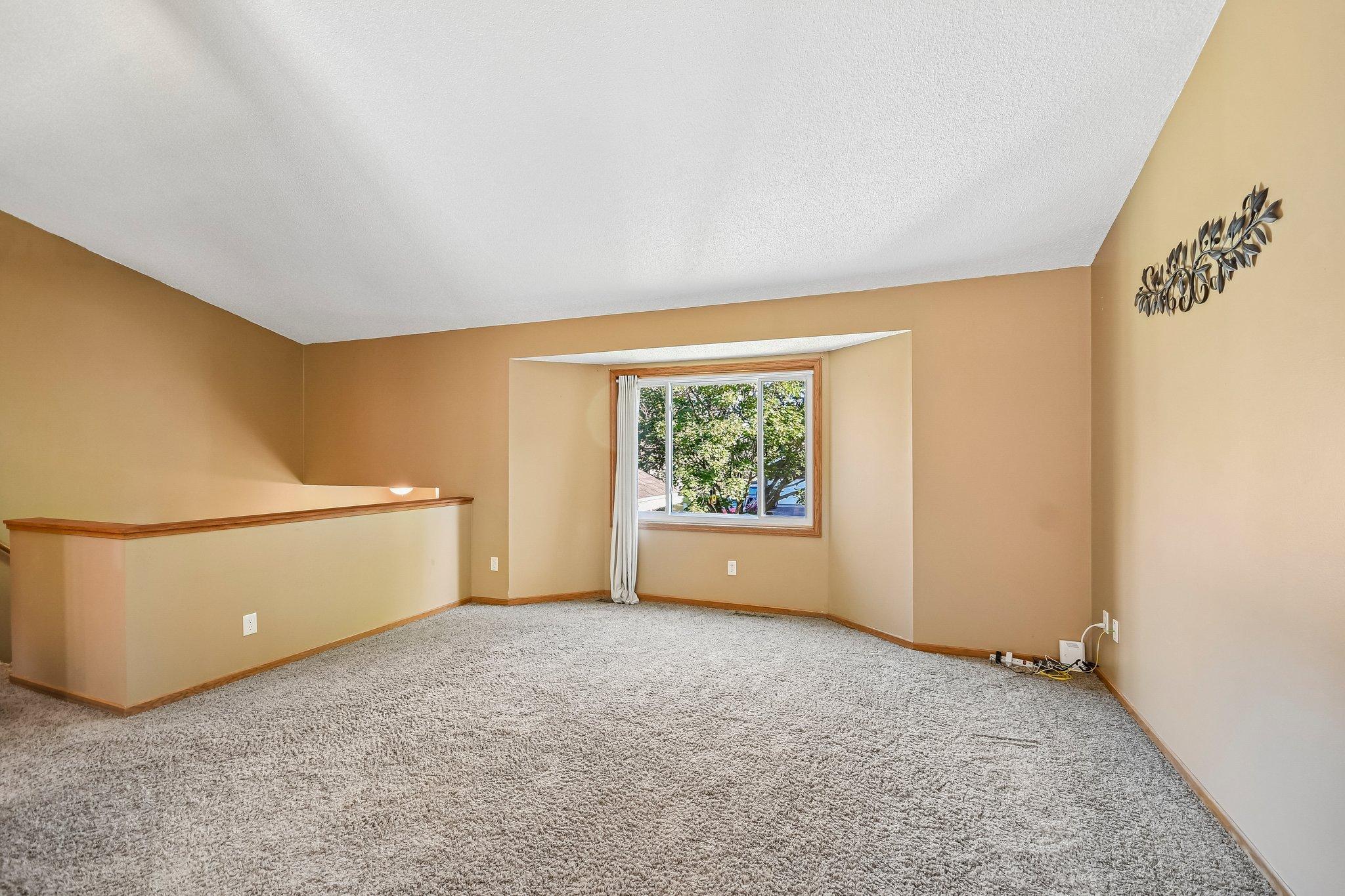 5448 187th Street W Property Photo 9