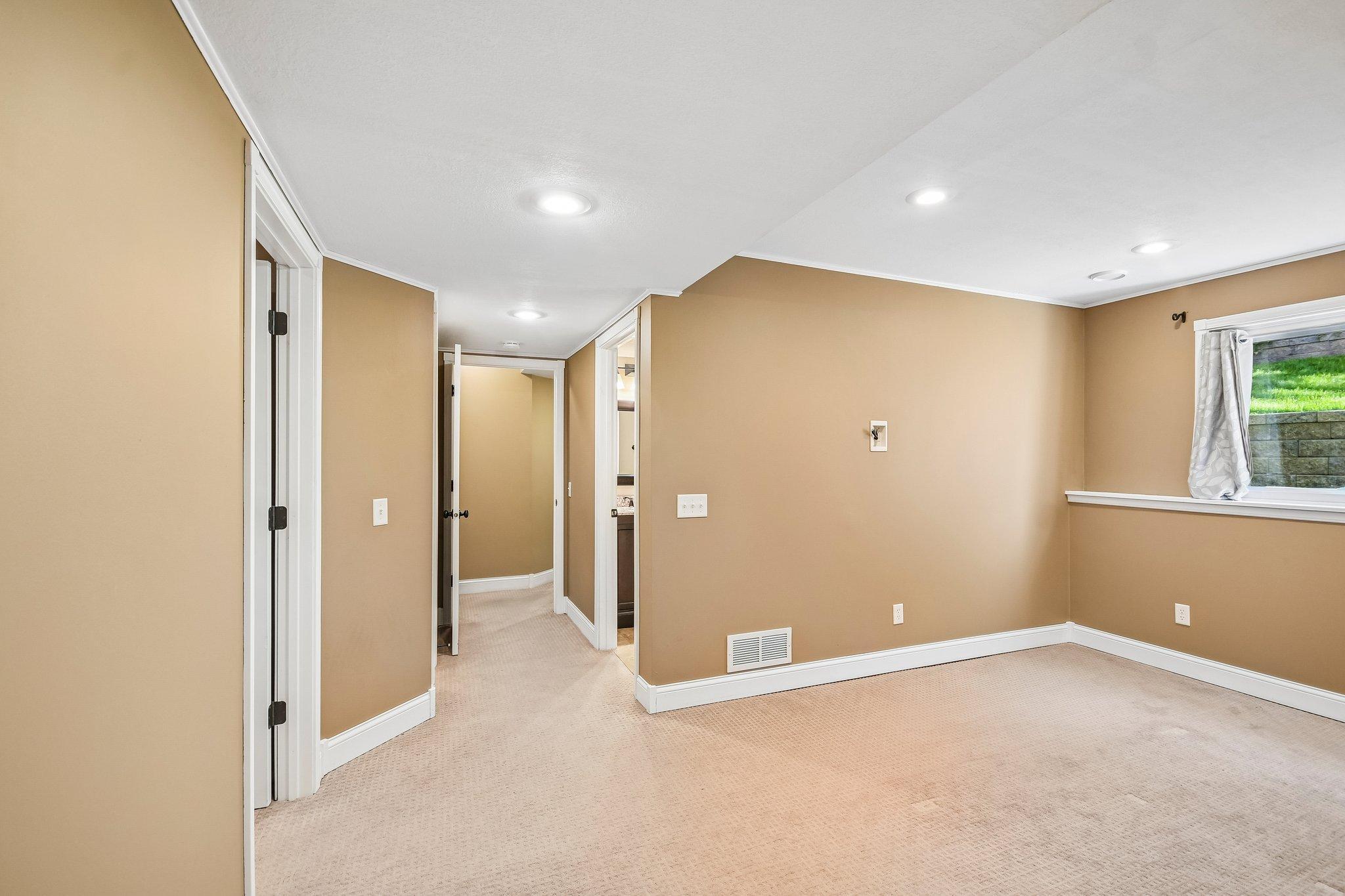 5448 187th Street W Property Photo 34
