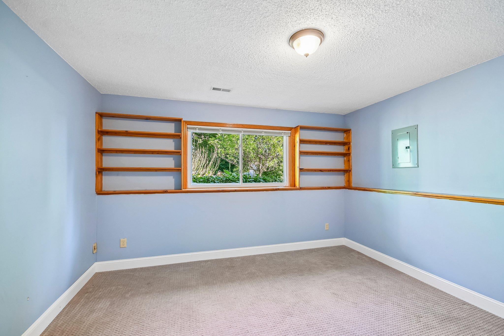 5448 187th Street W Property Photo 37