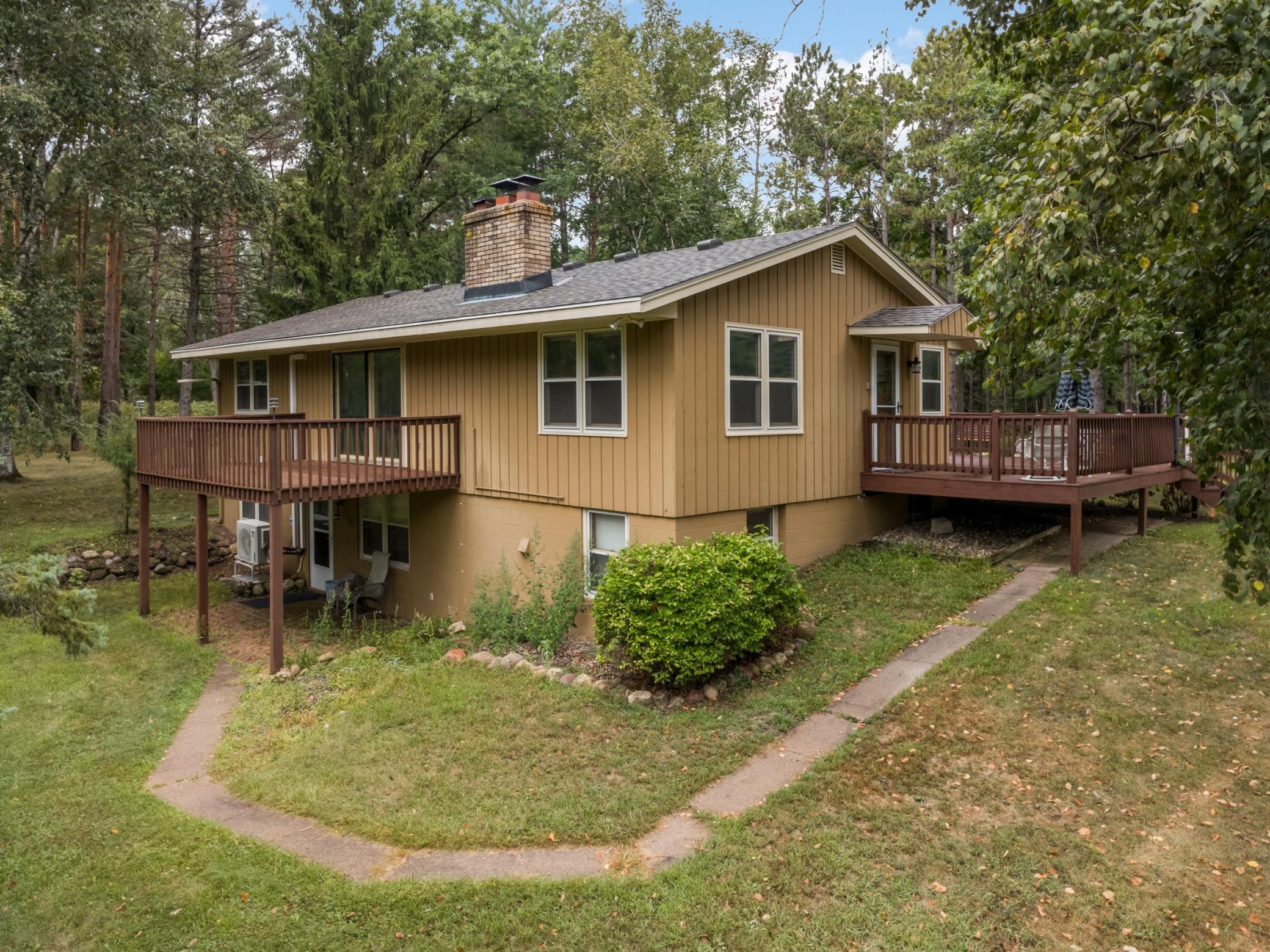 13963 Tomahawk Drive S Property Photo 1