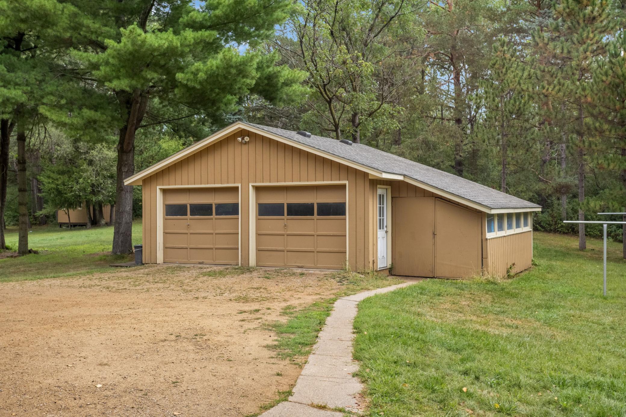13963 Tomahawk Drive S Property Photo 29