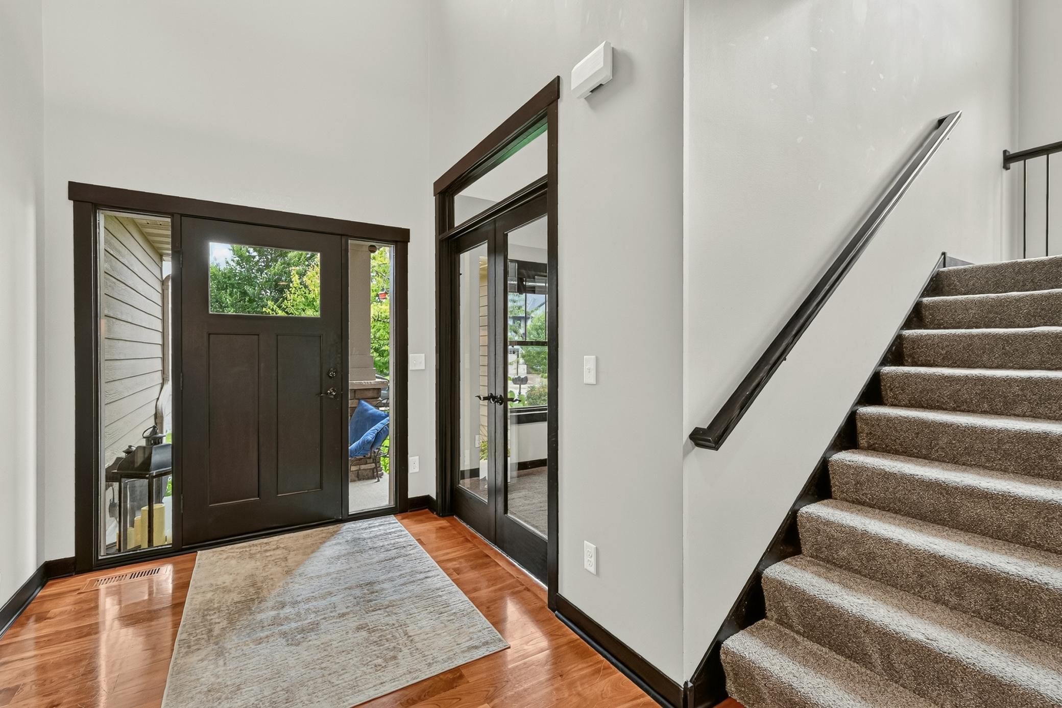 3730 Cameo Place Ne Property Photo 2