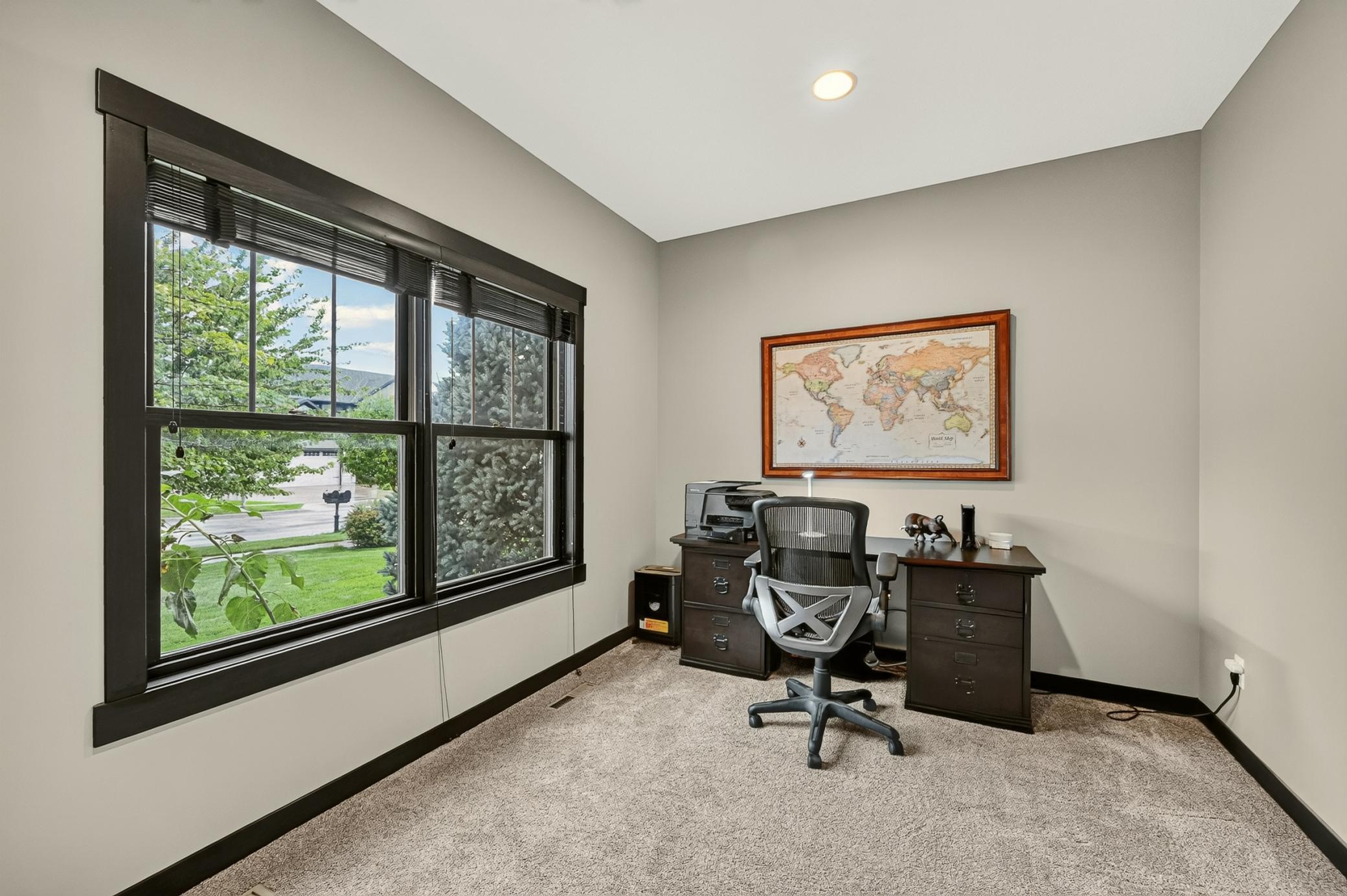 3730 Cameo Place Ne Property Photo 3