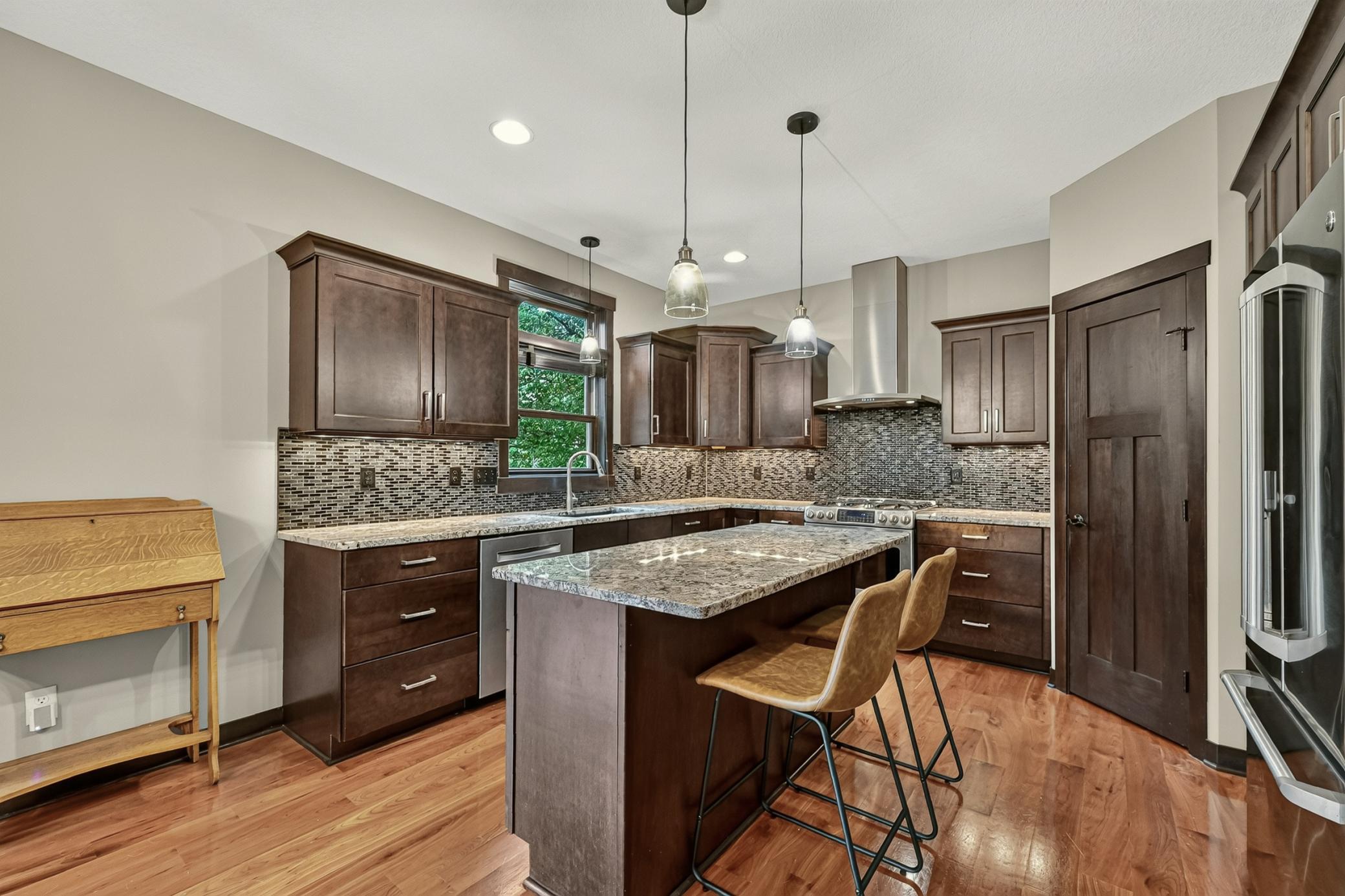 3730 Cameo Place Ne Property Photo 12