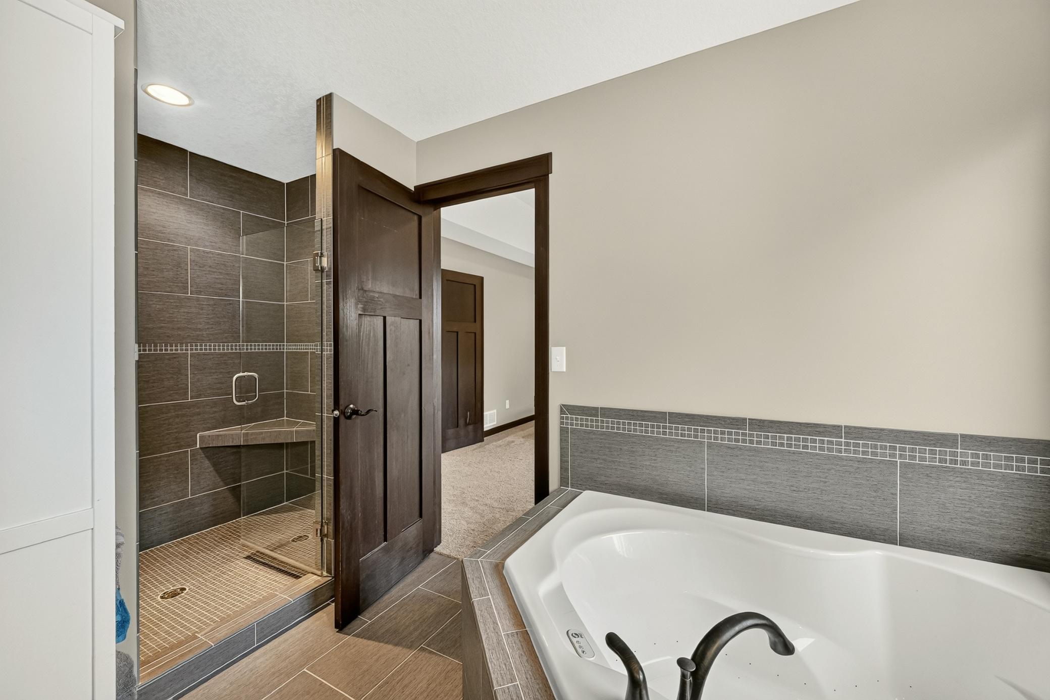 3730 Cameo Place Ne Property Photo 27