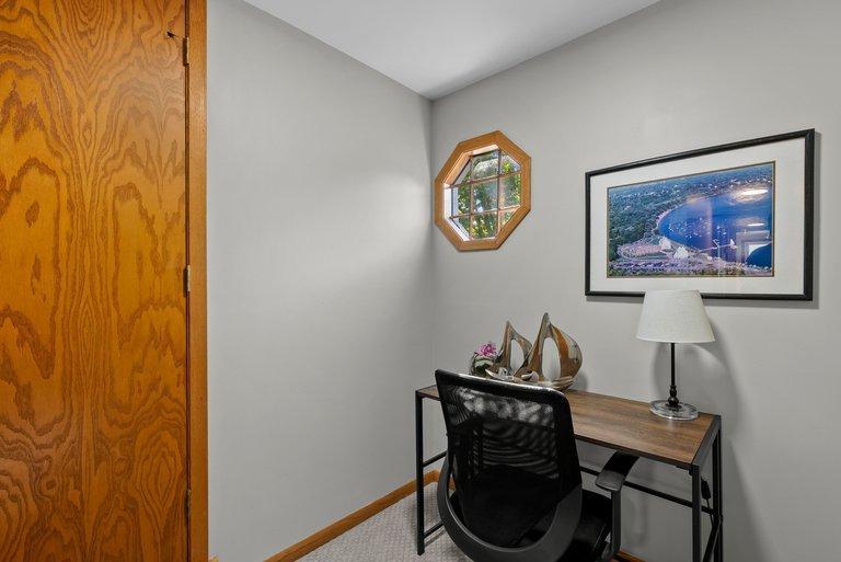 17323 Bay Circle Property Photo 20