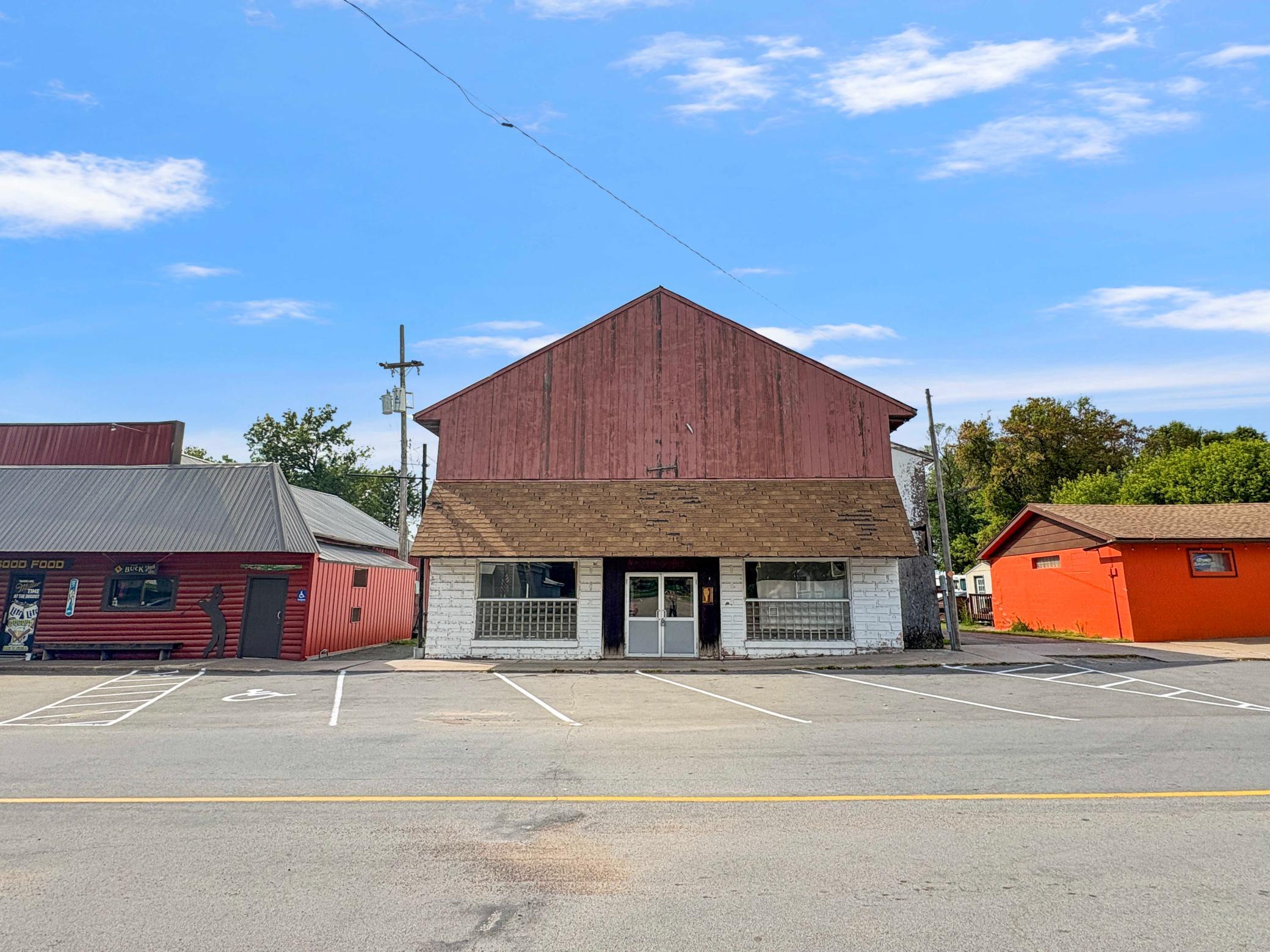 2487 240th Street Property Photo 1