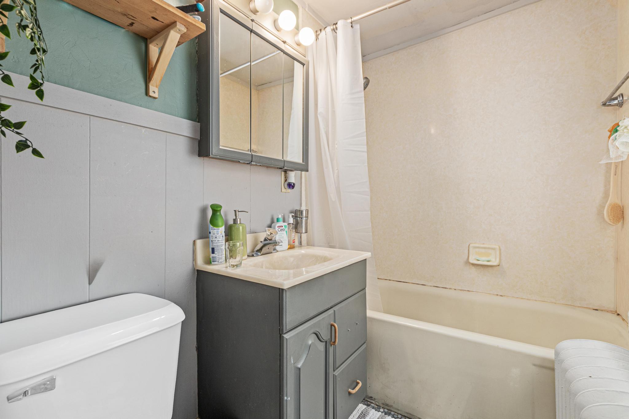 855 Hague Avenue Property Photo 19