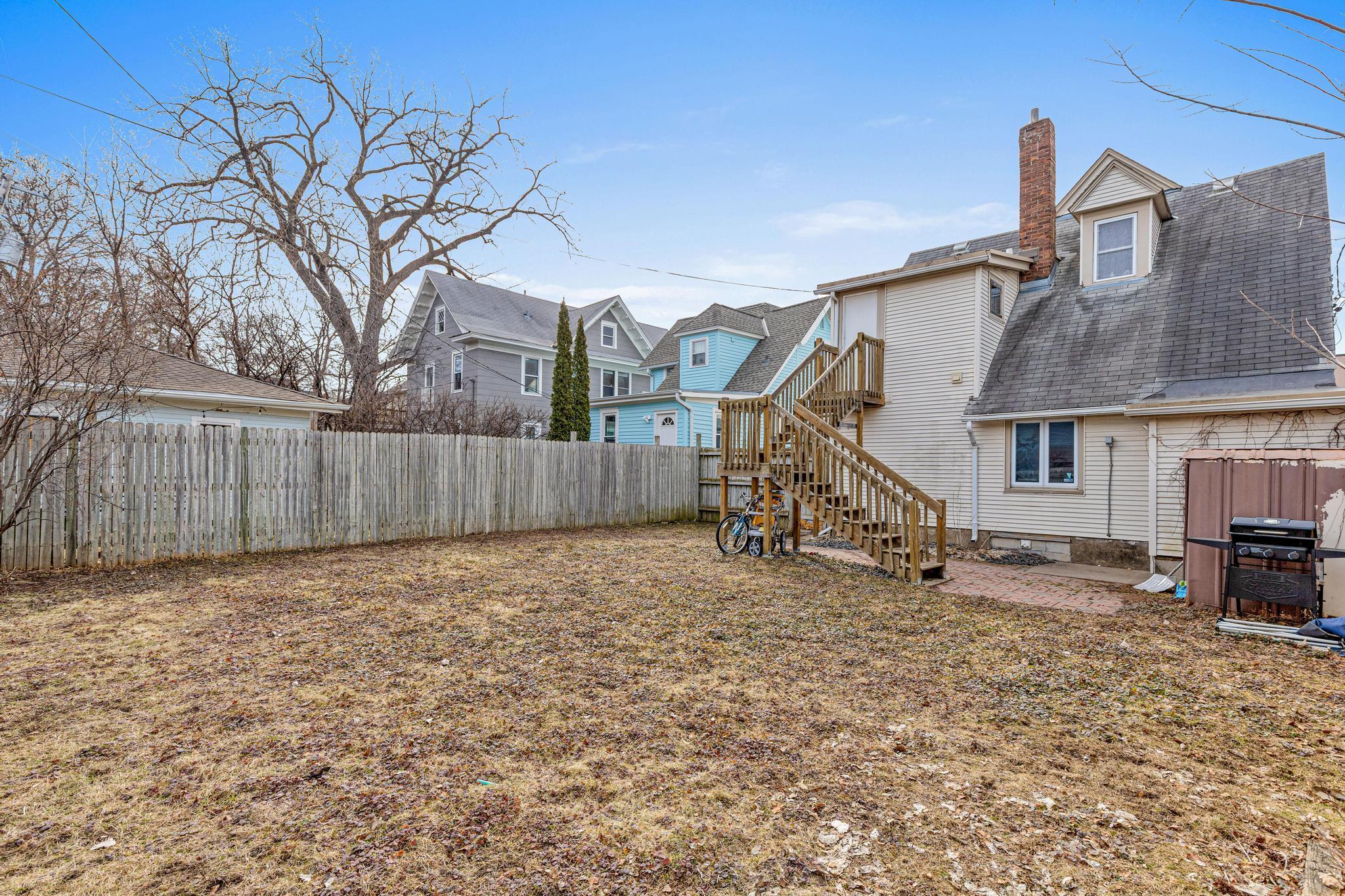 855 Hague Avenue Property Photo 23