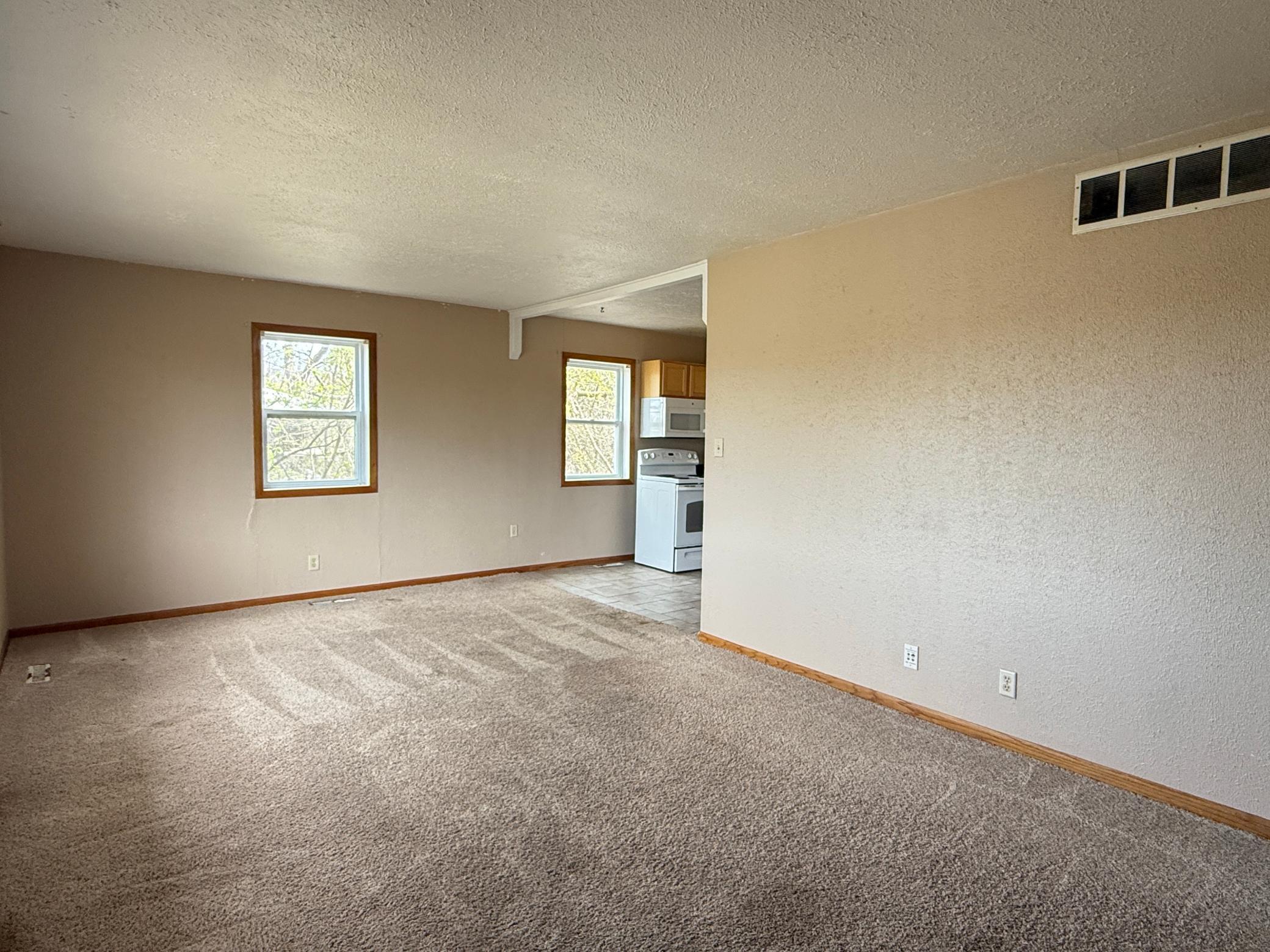622 Valley Avenue Se Property Photo 8